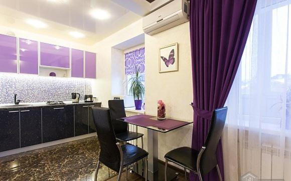 Kharkiv Center Apartment on Hoholya Str, Poetry square view 5