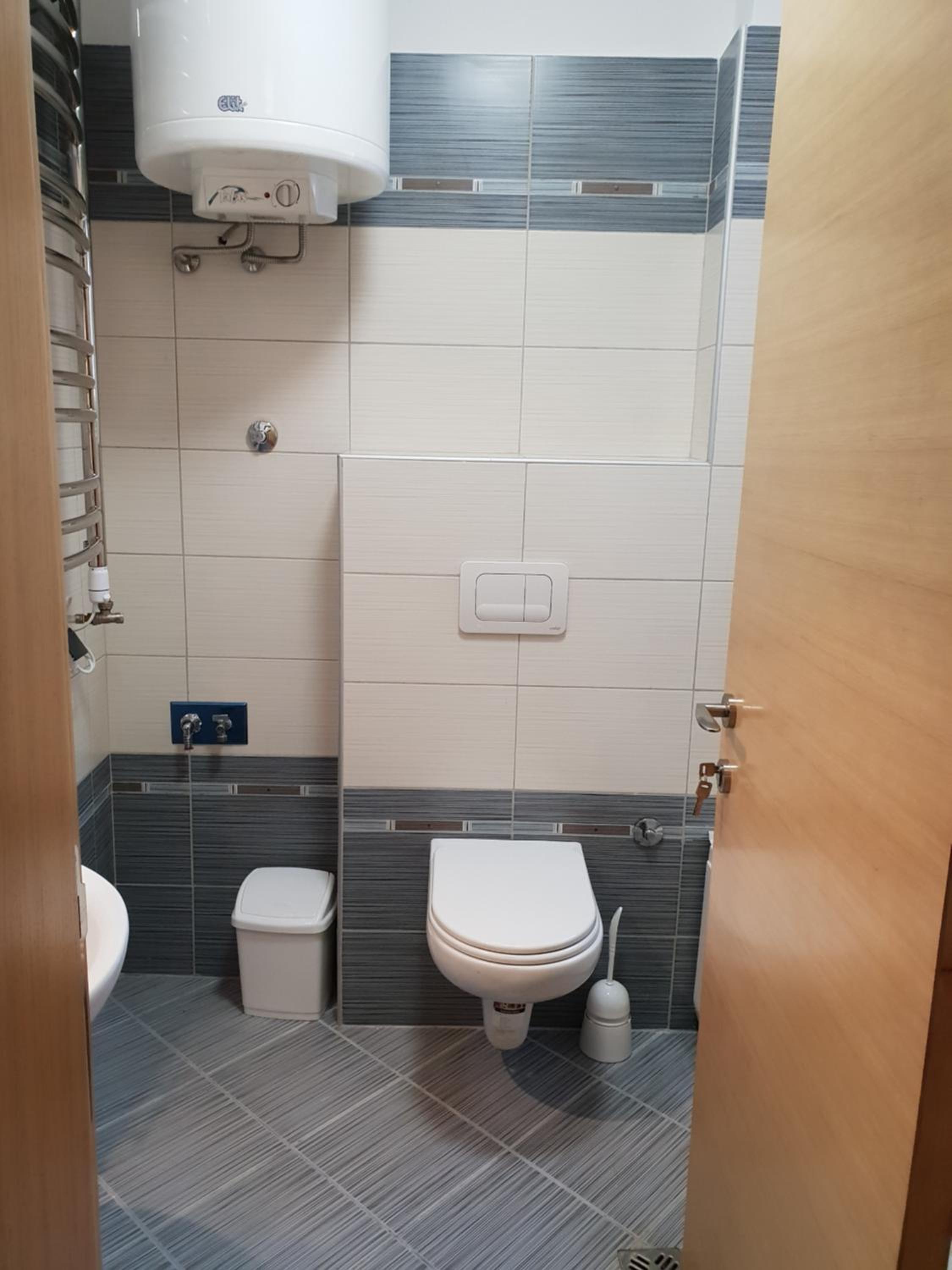 Apartman KEJ free parking