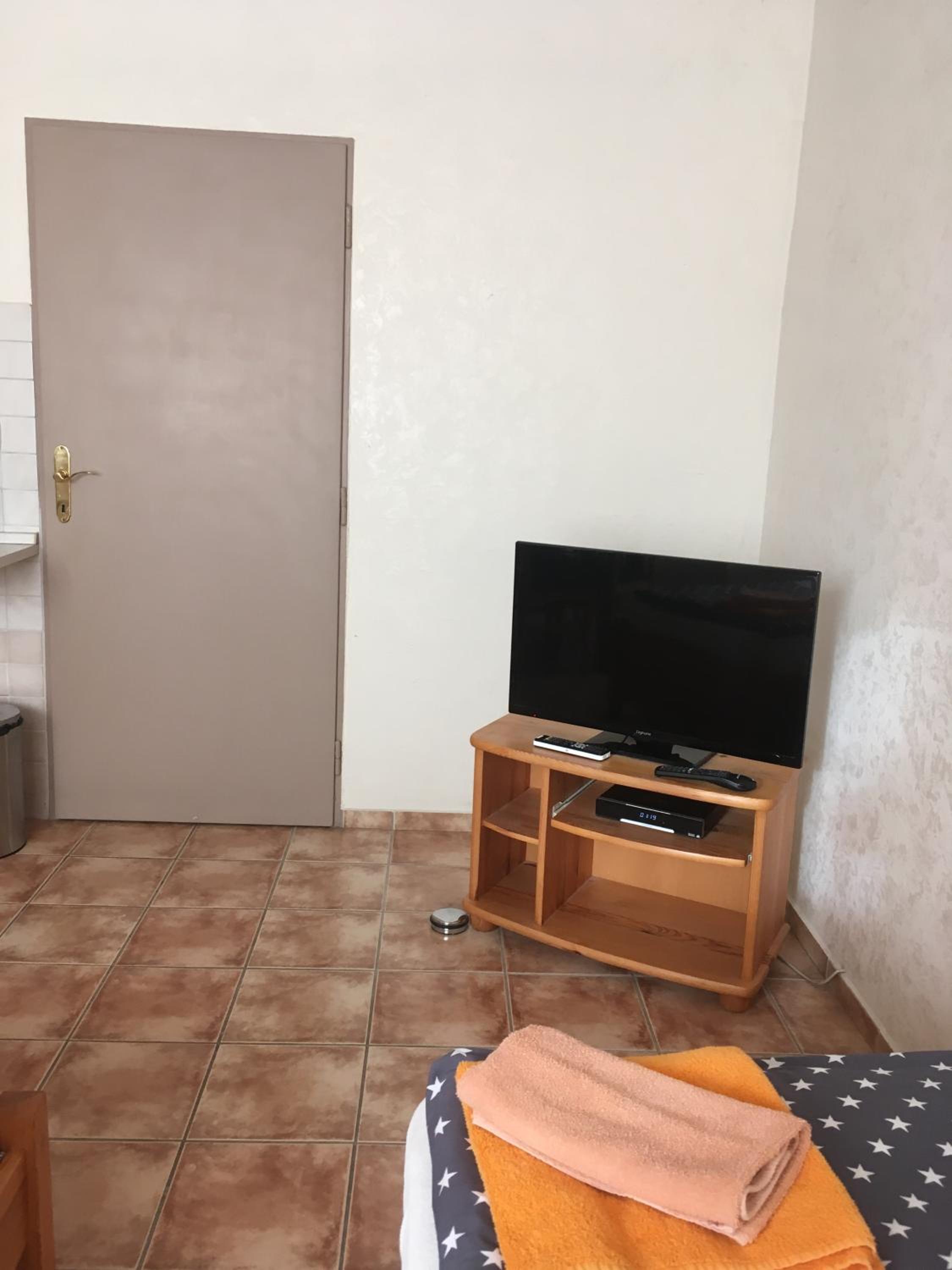 Photo 29