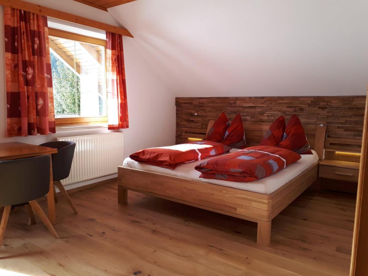 Lungau Apartment - Ferienwohnung Haus Esl