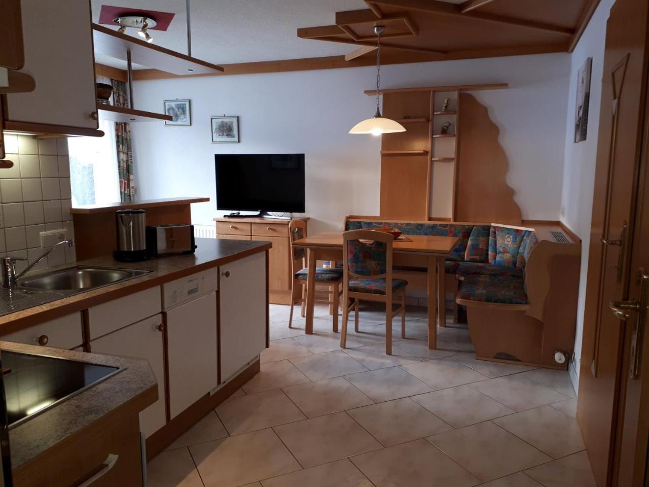 Lungau Apartment - Ferienwohnung Haus Esl