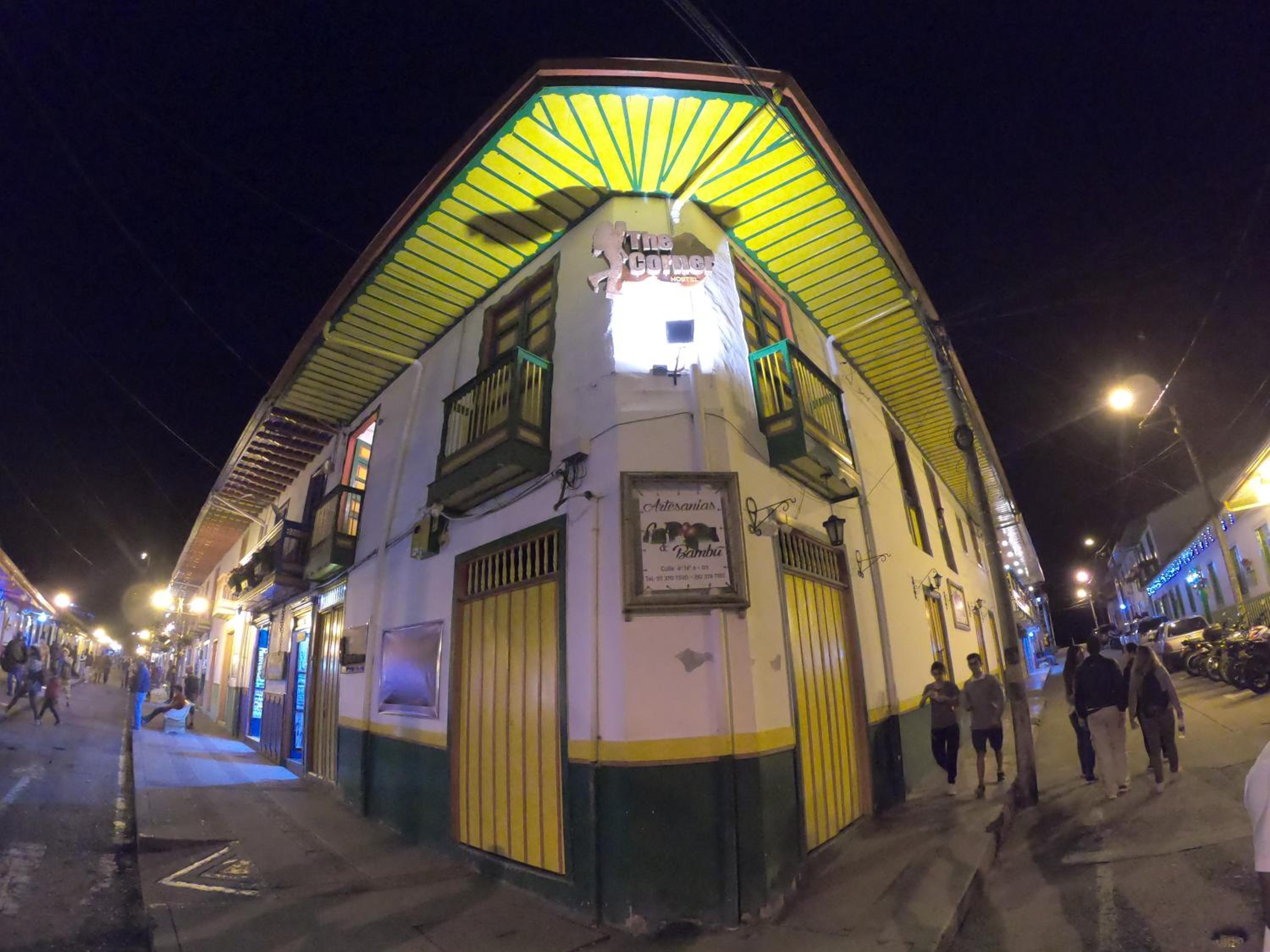 Photo 19