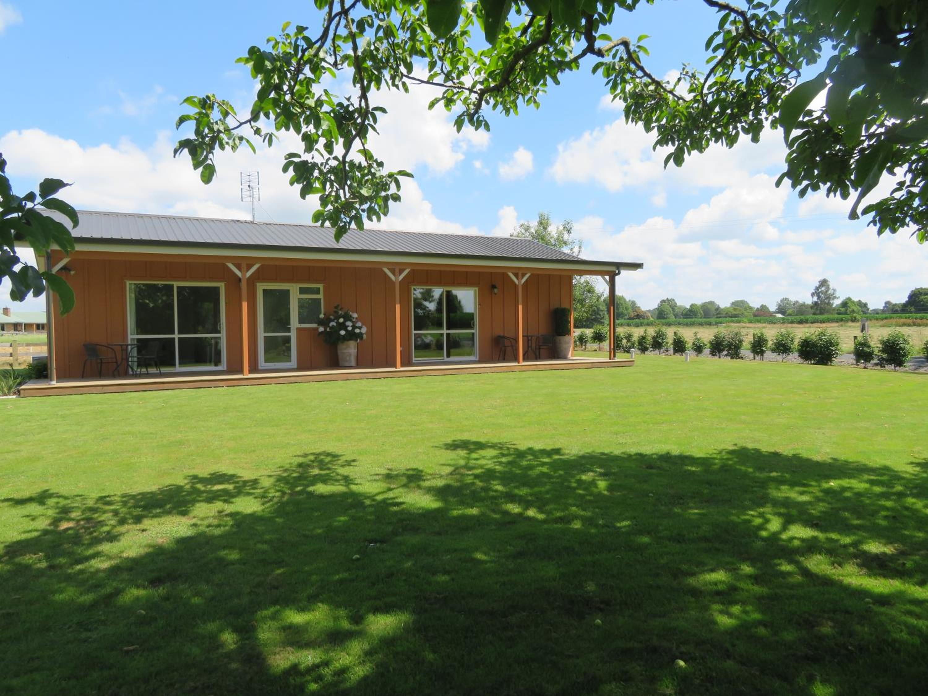 Walnut Lodge B&B