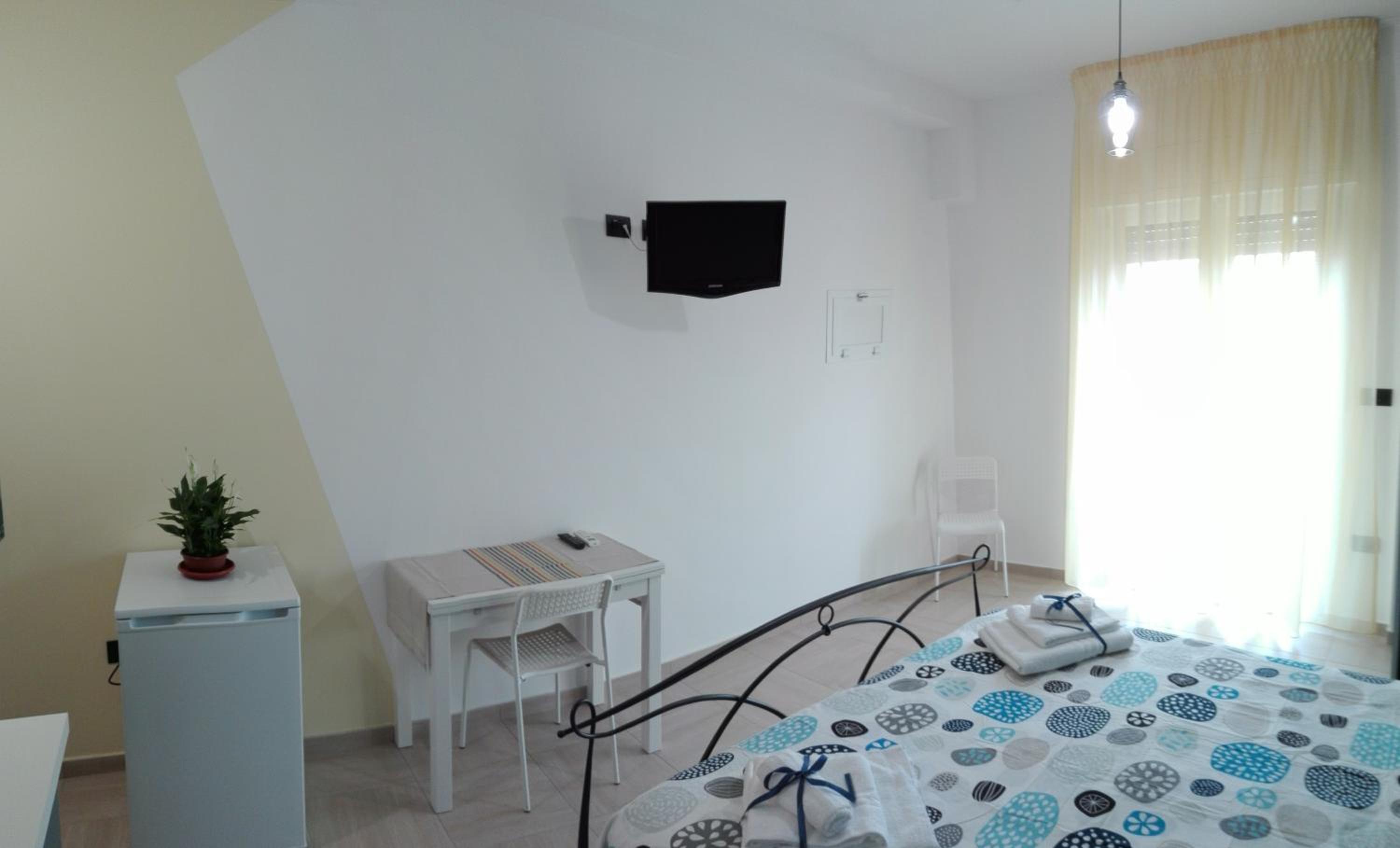 Photo 6