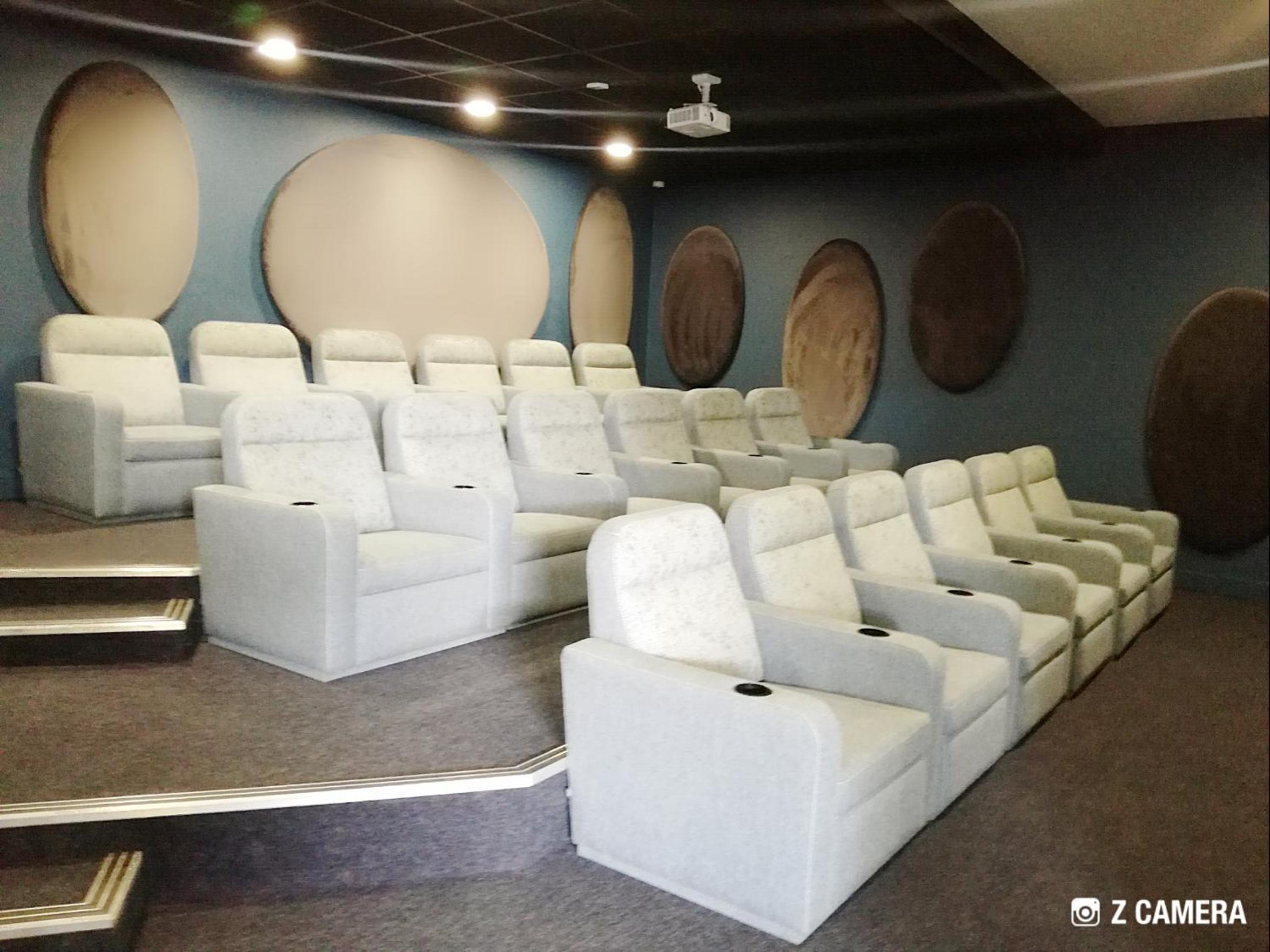 meeting & event spaces