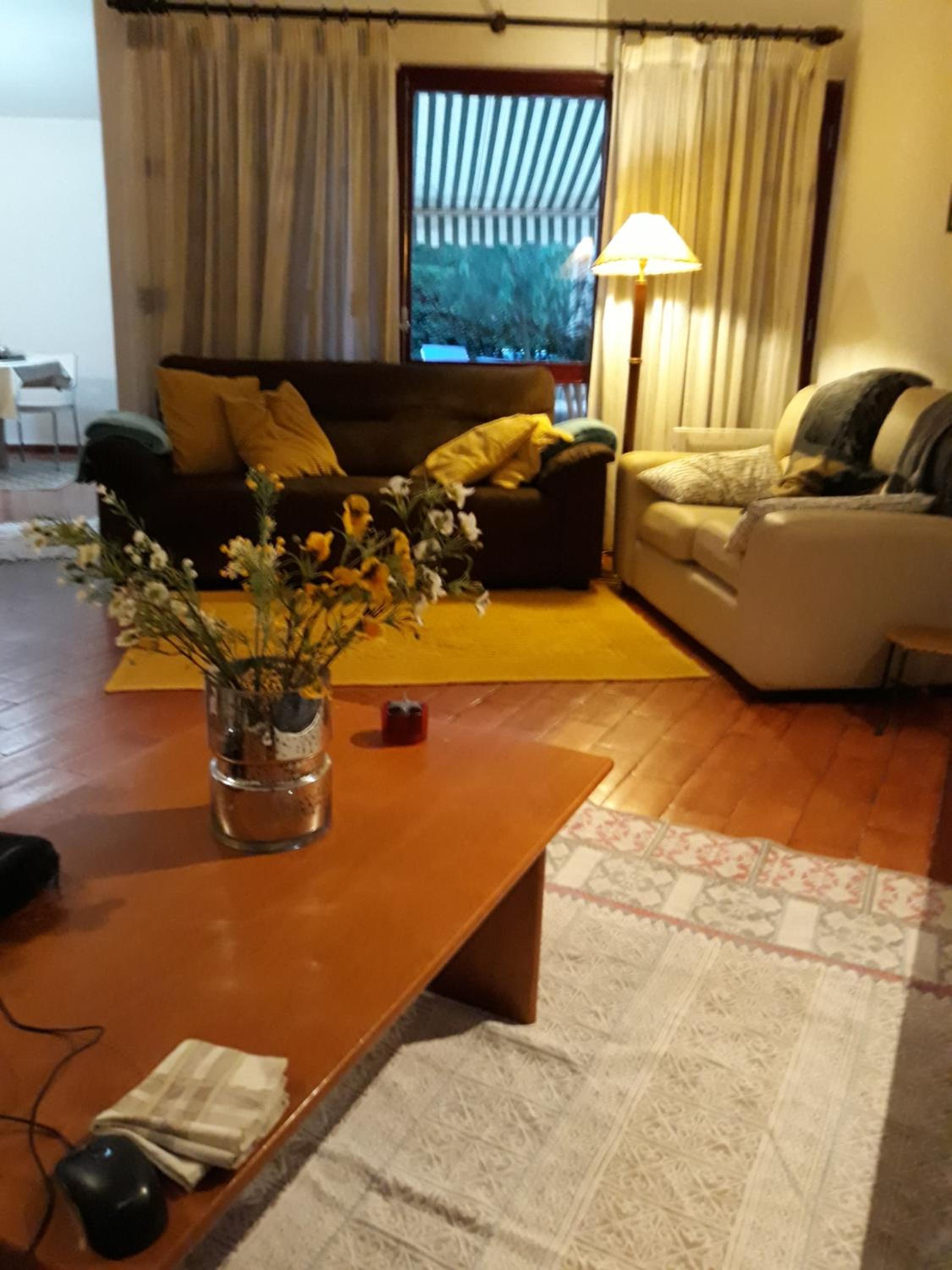 House with beautiful garden and swimming pool view 3