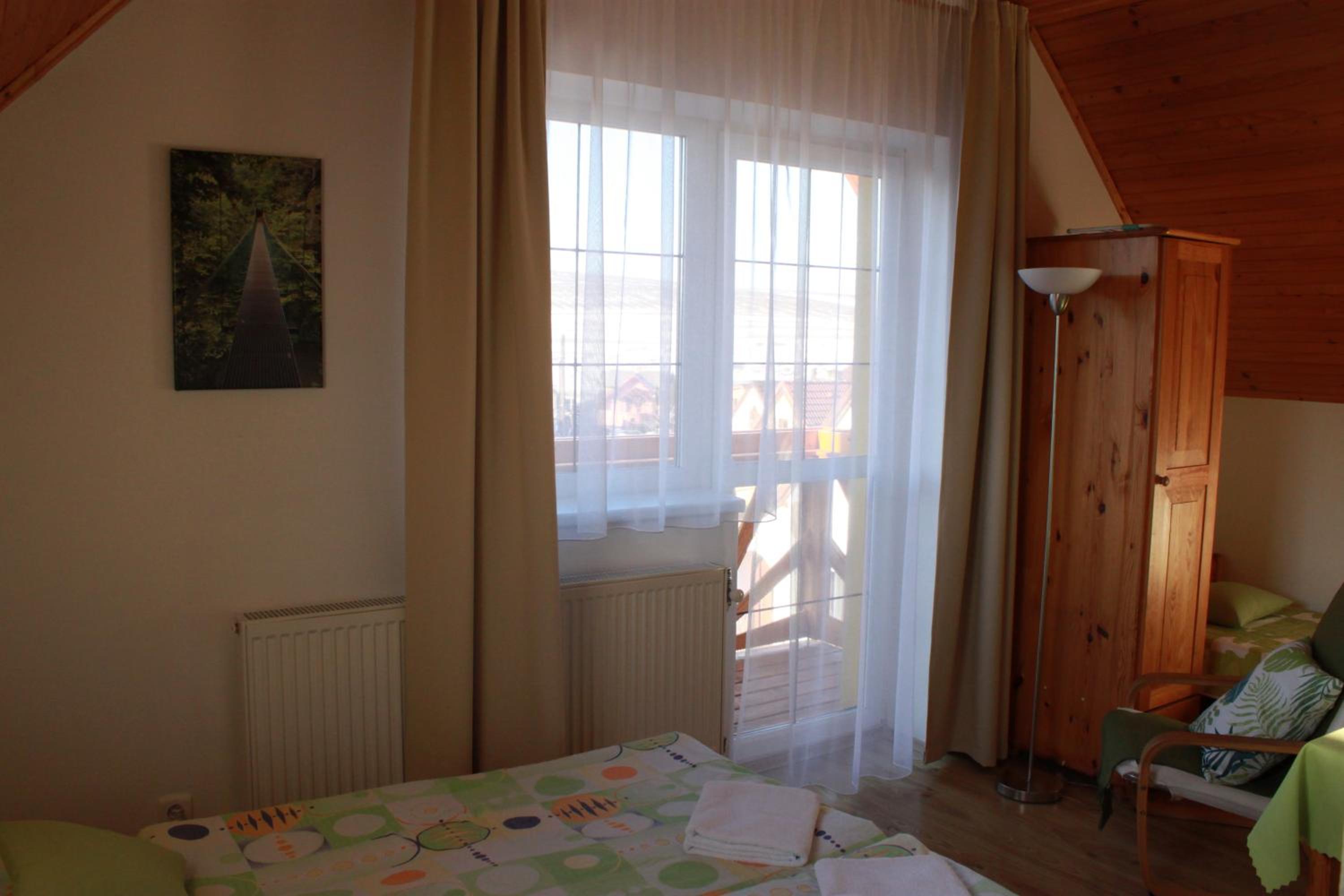Photo 36
