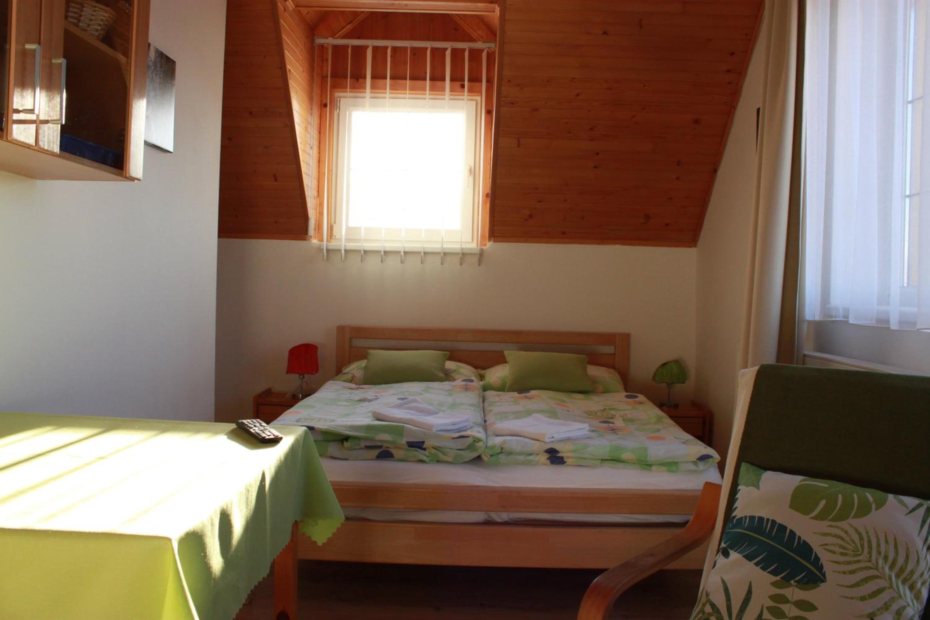 Photo 37