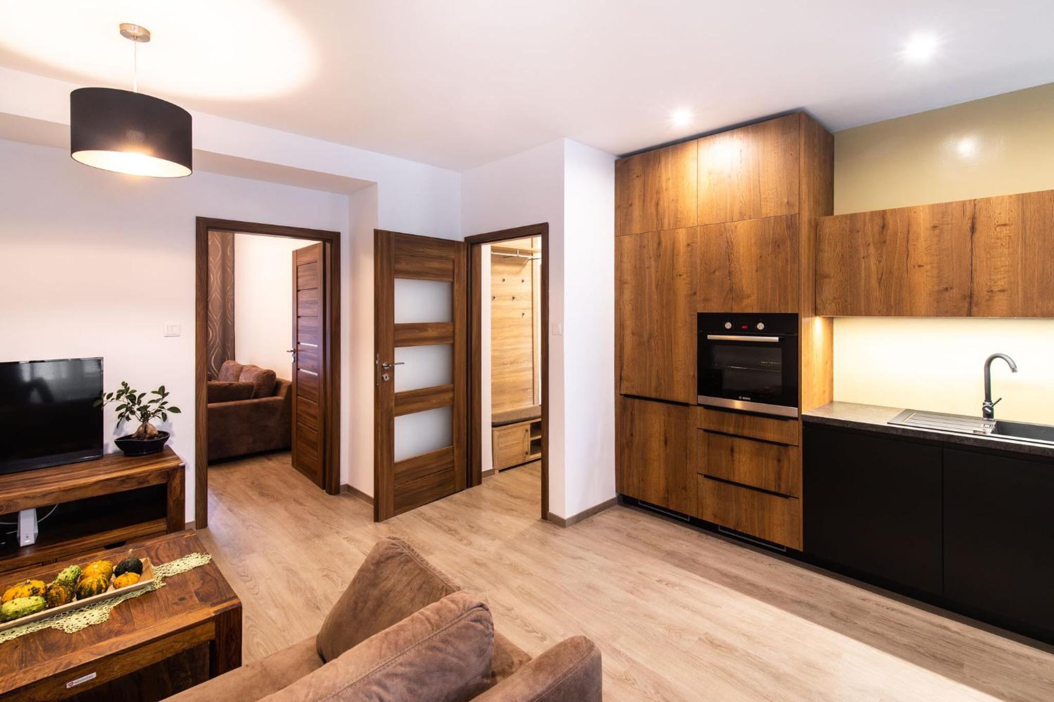 Newly renovated, Full Equipped and Quiet Apartment view 5