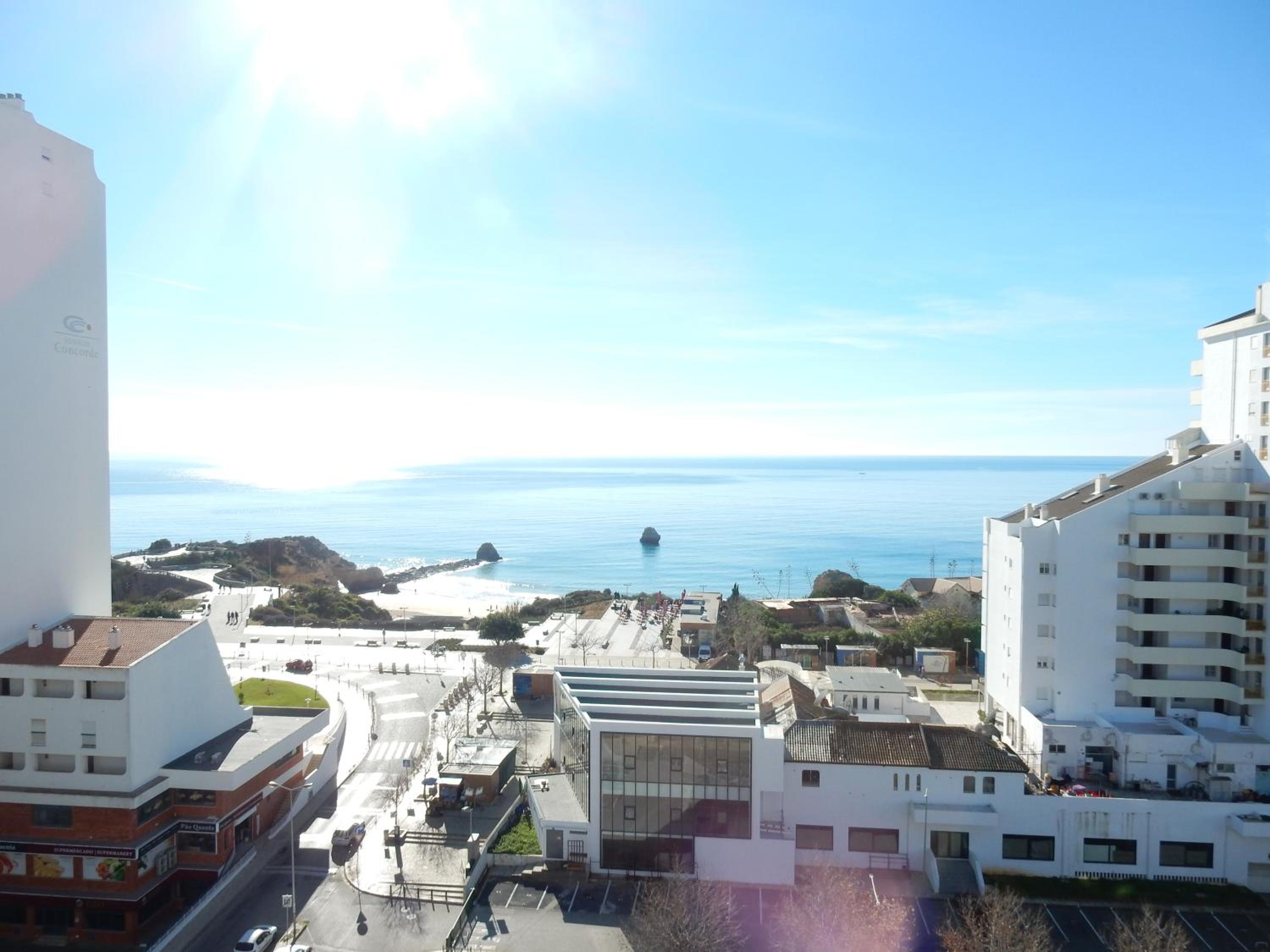 Apartamentos Turisticos Perola da Rocha view 3