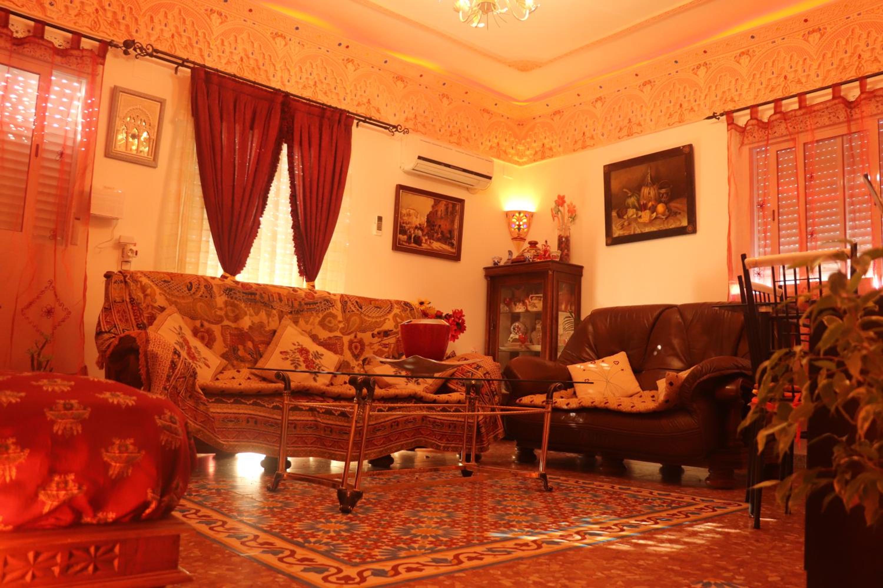 hotel room