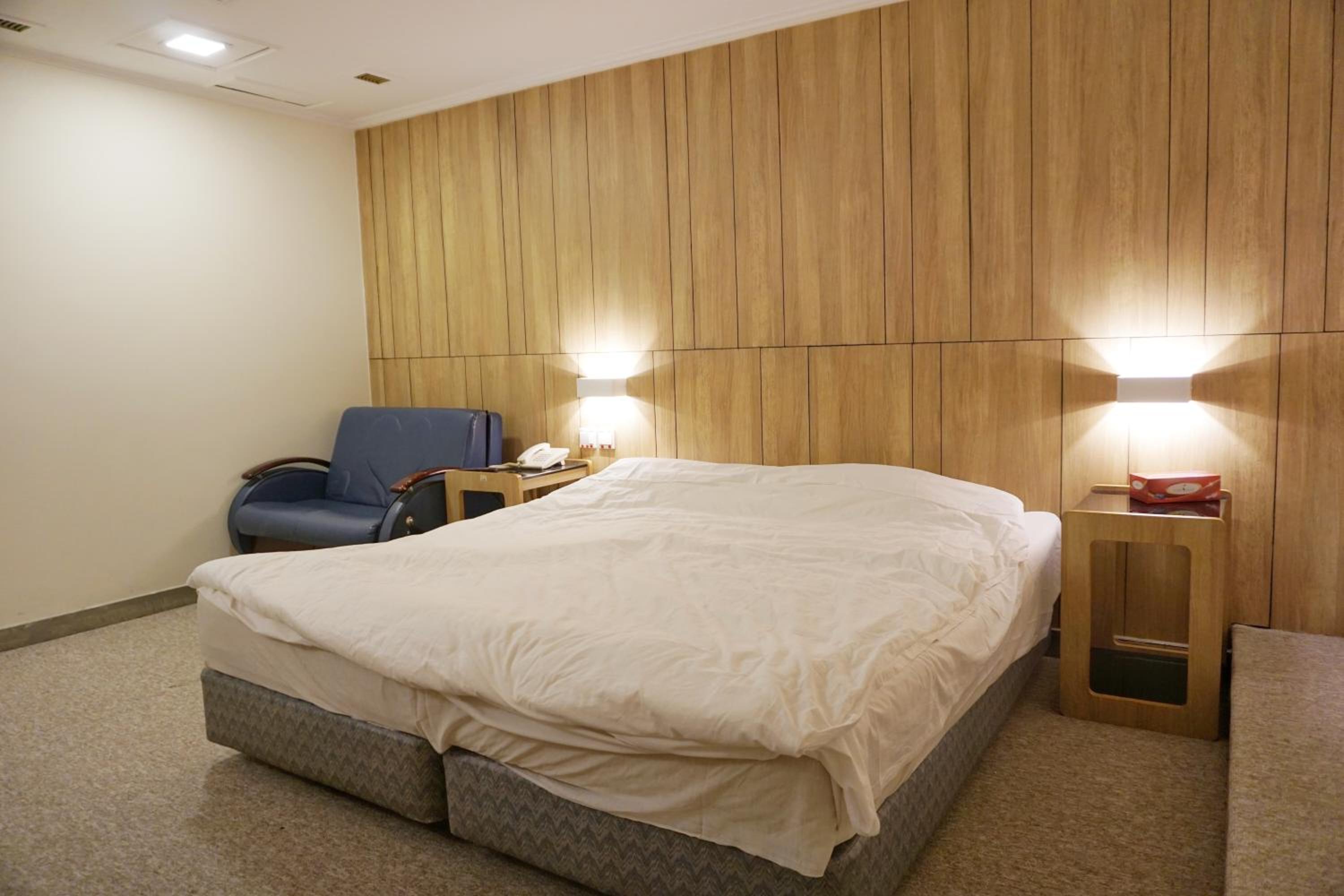 China HK Motel