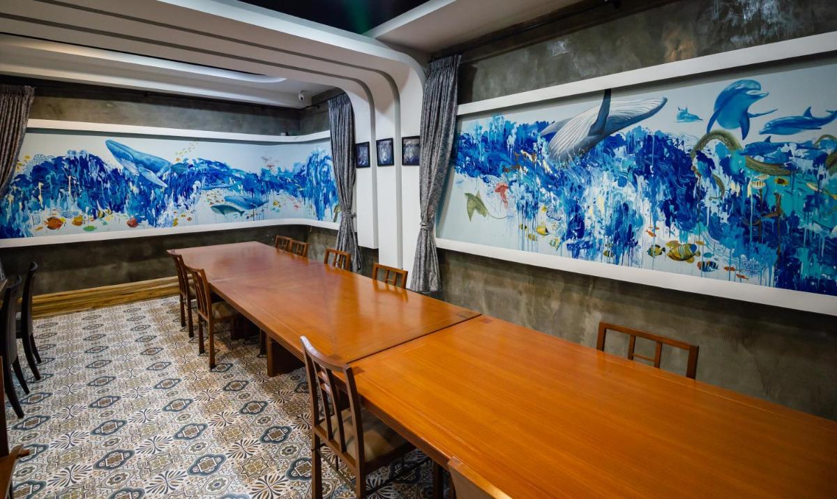 meeting room