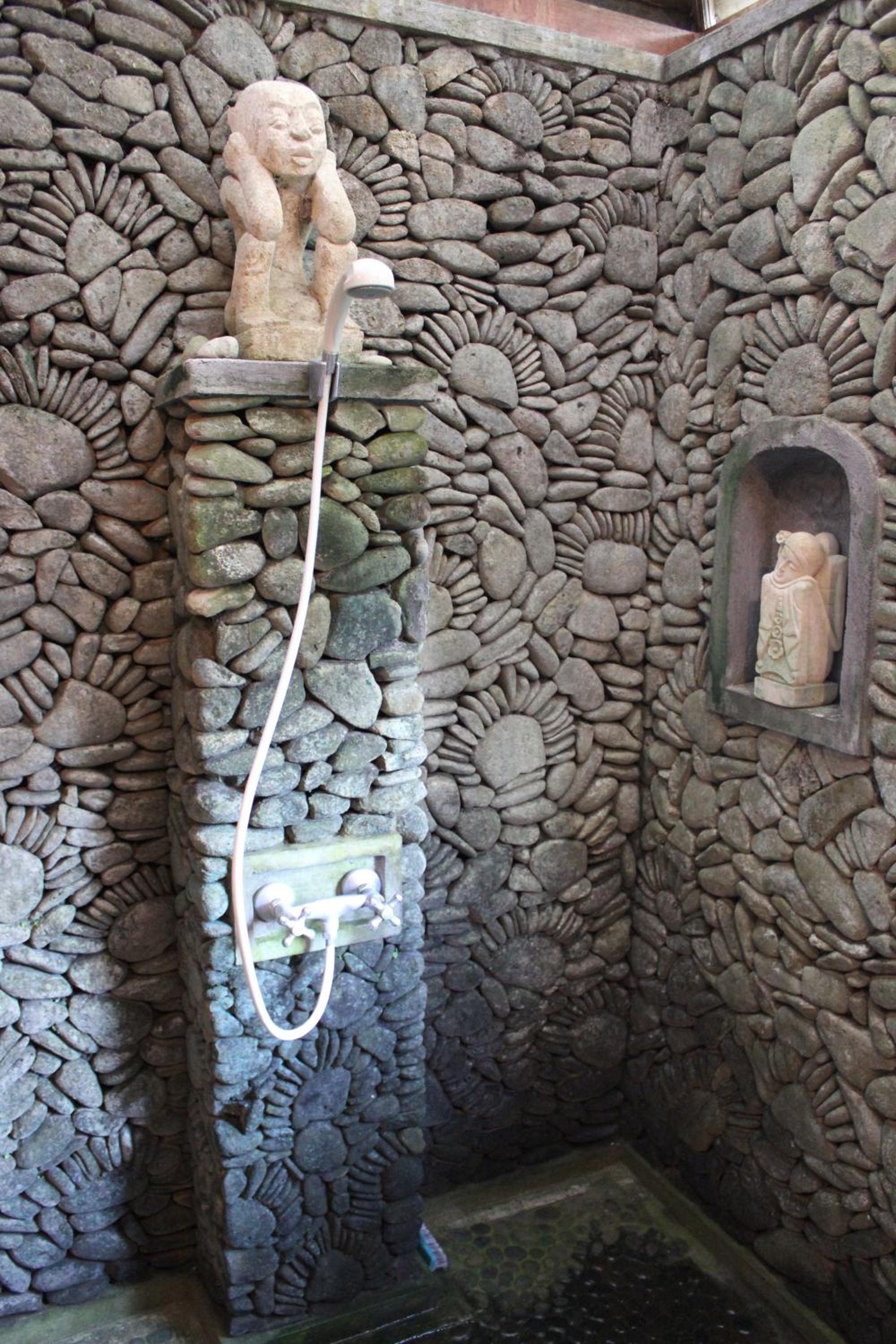 Photo 48