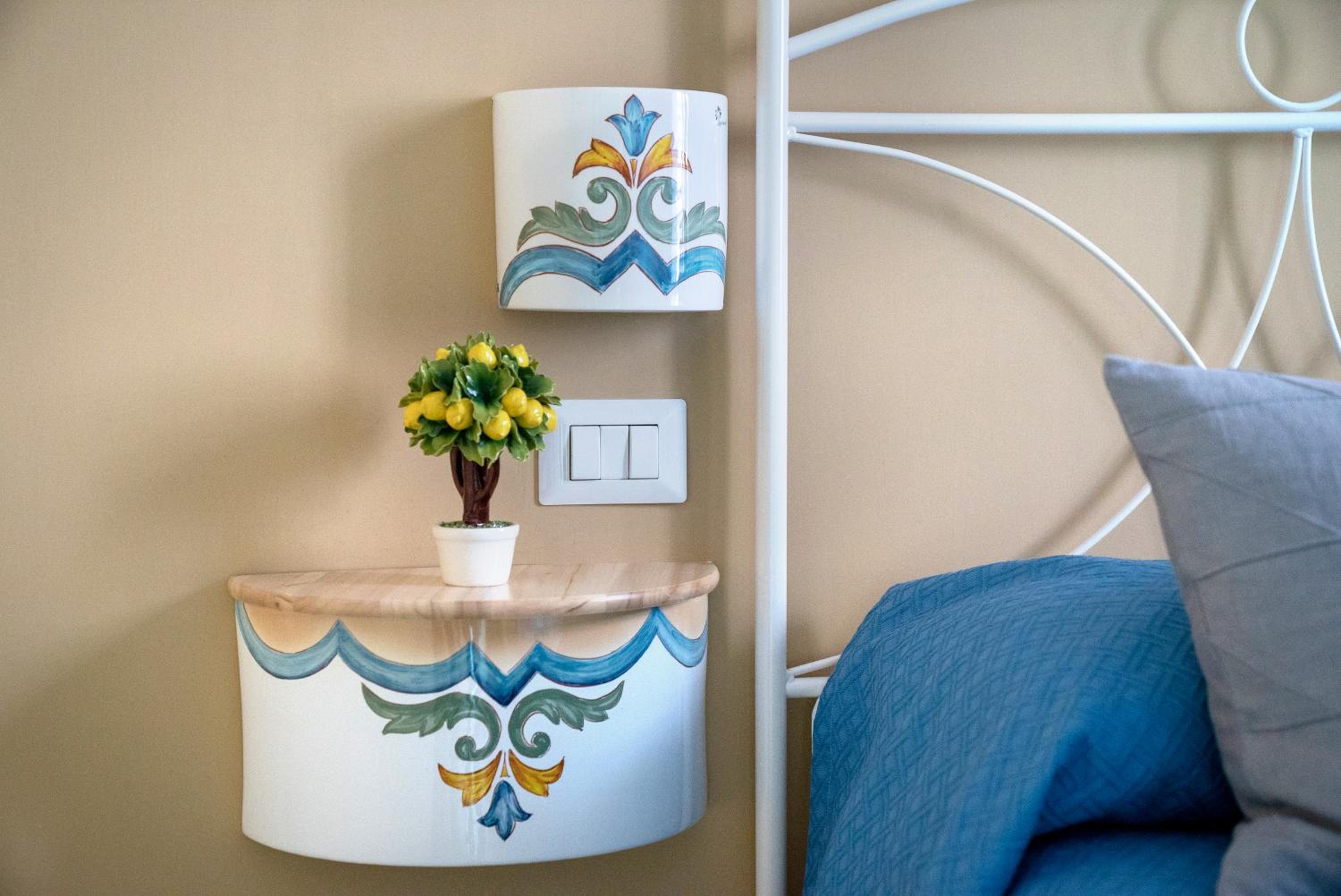 Regina Elena - Image 2