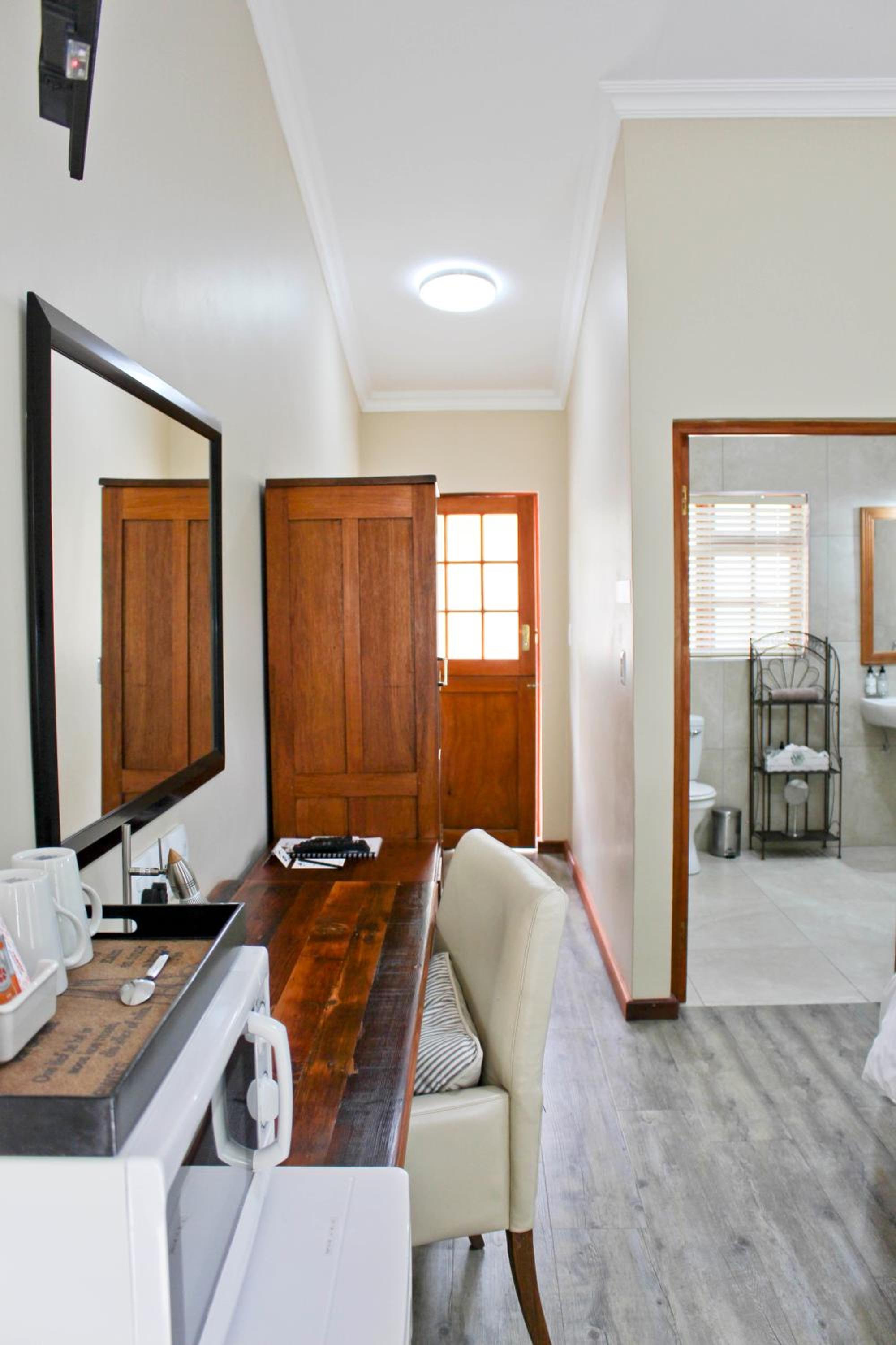 17 on Bird Guest House