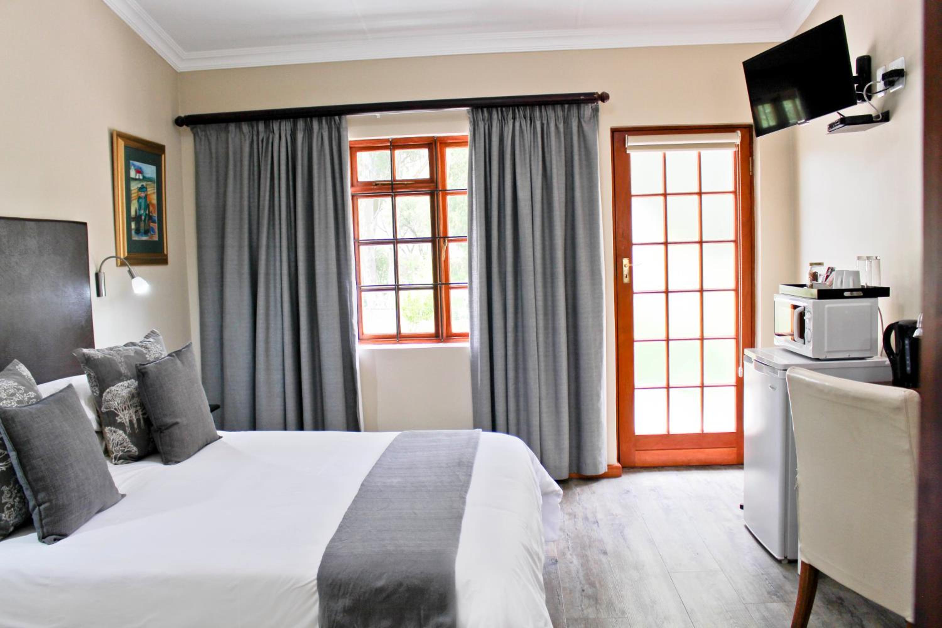17 on Bird Guest House