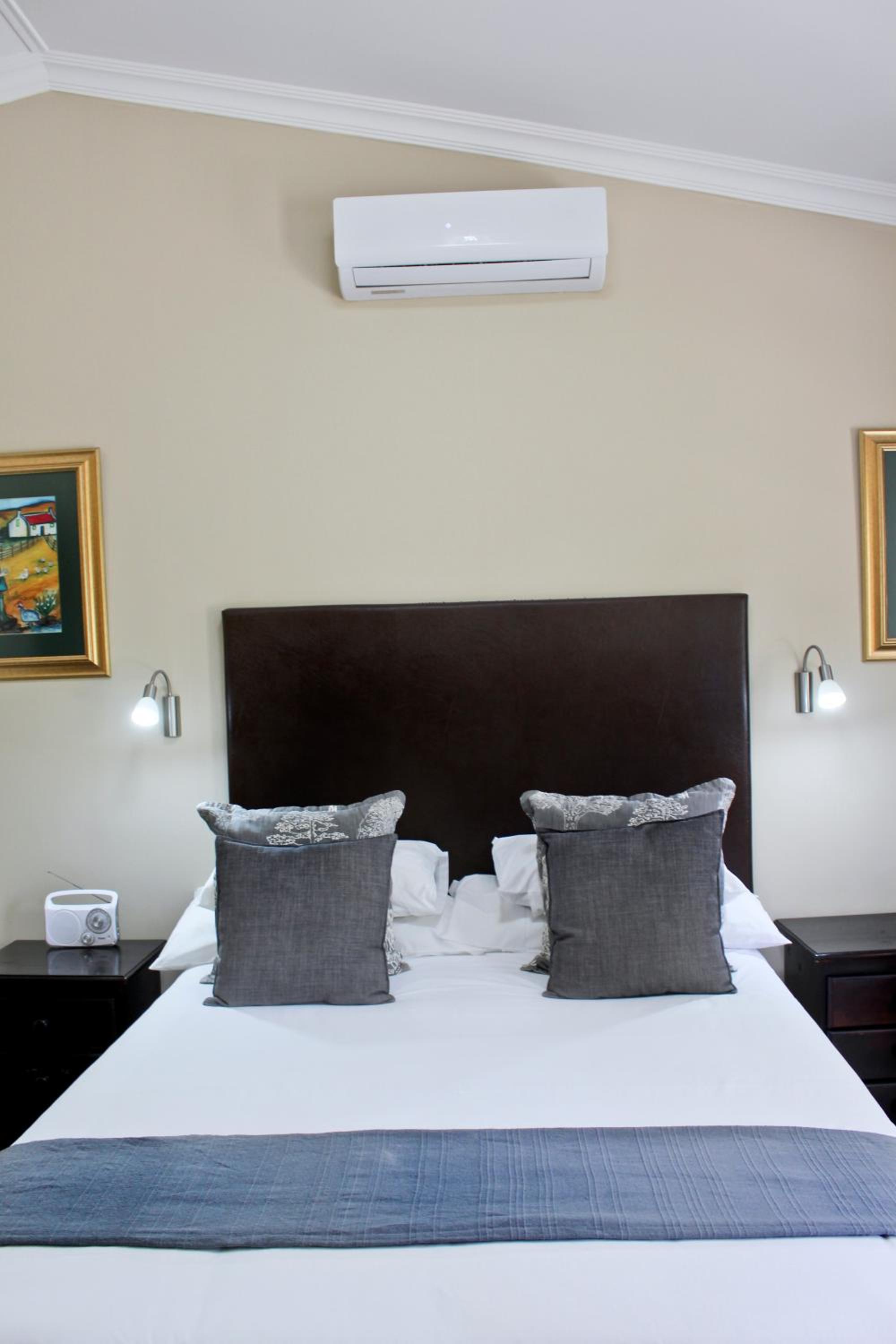17 on Bird Guest House