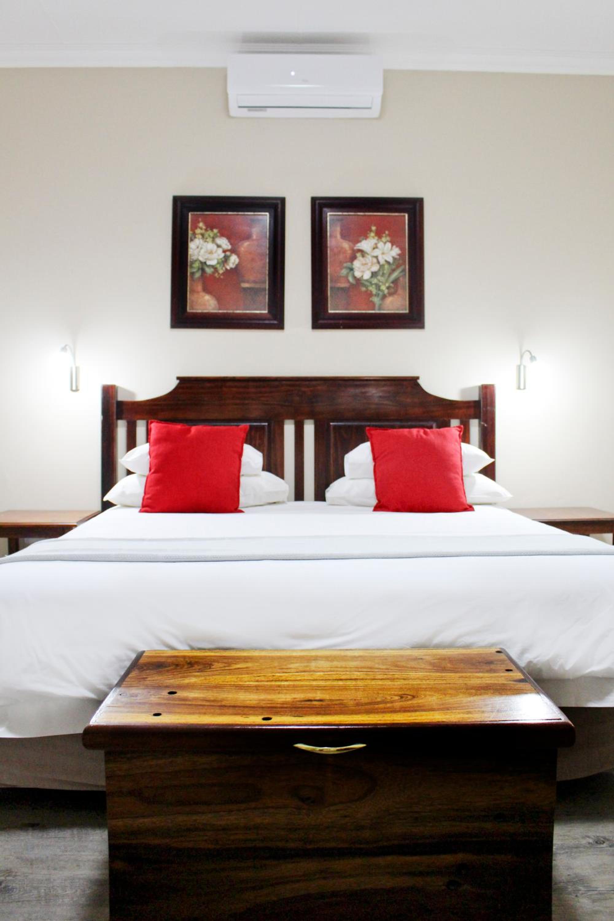 17 on Bird Guest House