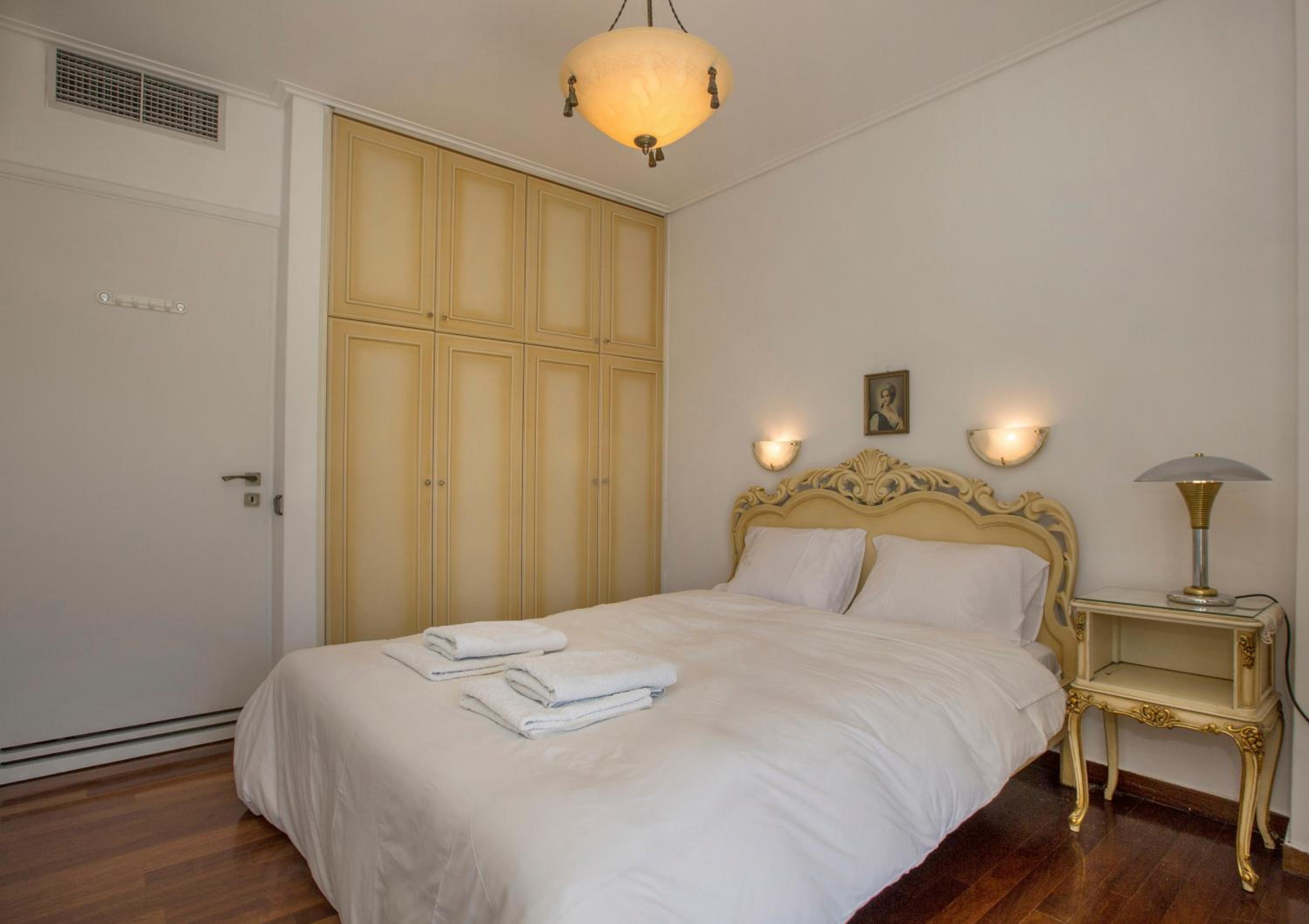 Nice Sea View Elegant Apartment