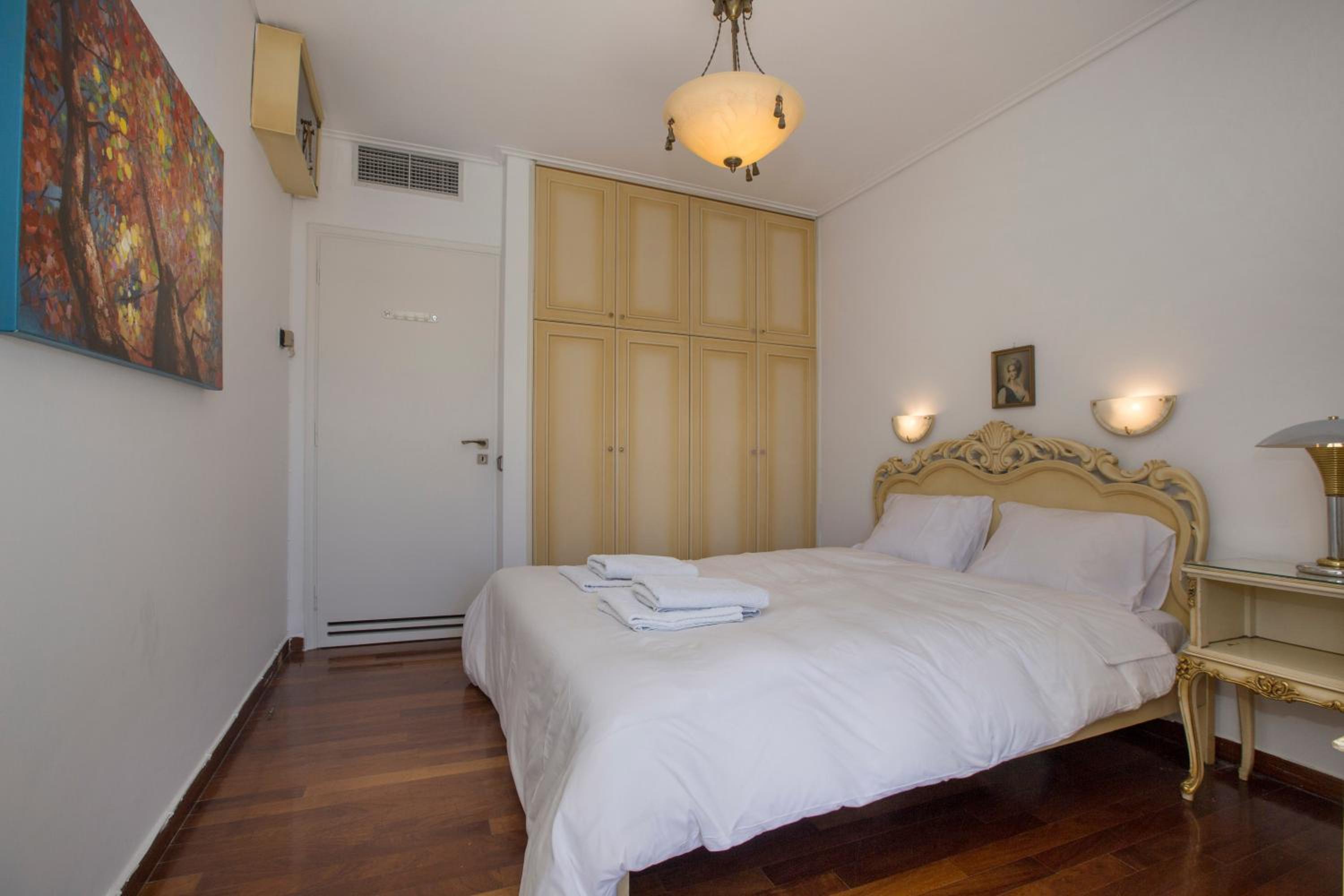 Nice Sea View Elegant Apartment