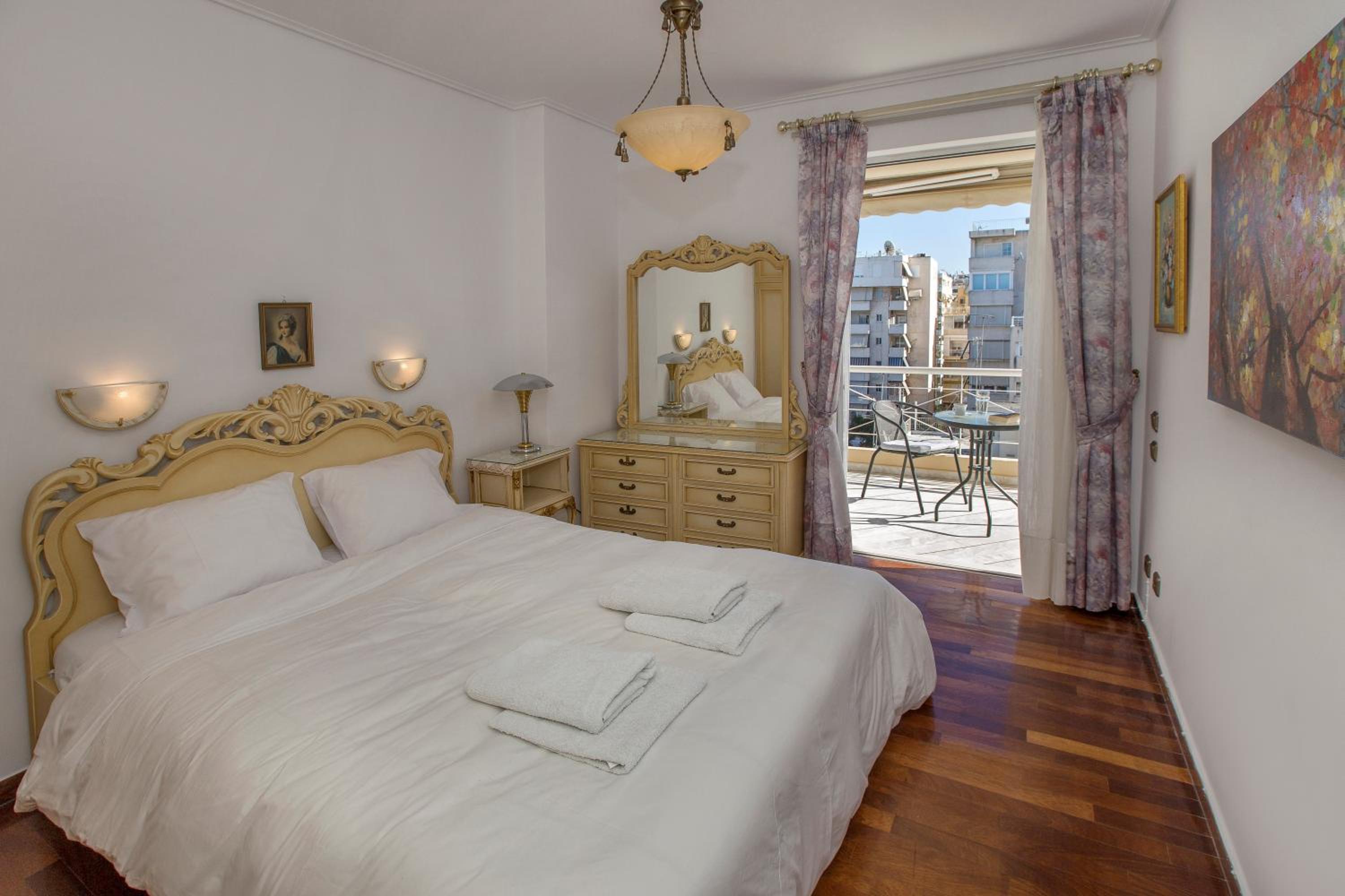 Nice Sea View Elegant Apartment