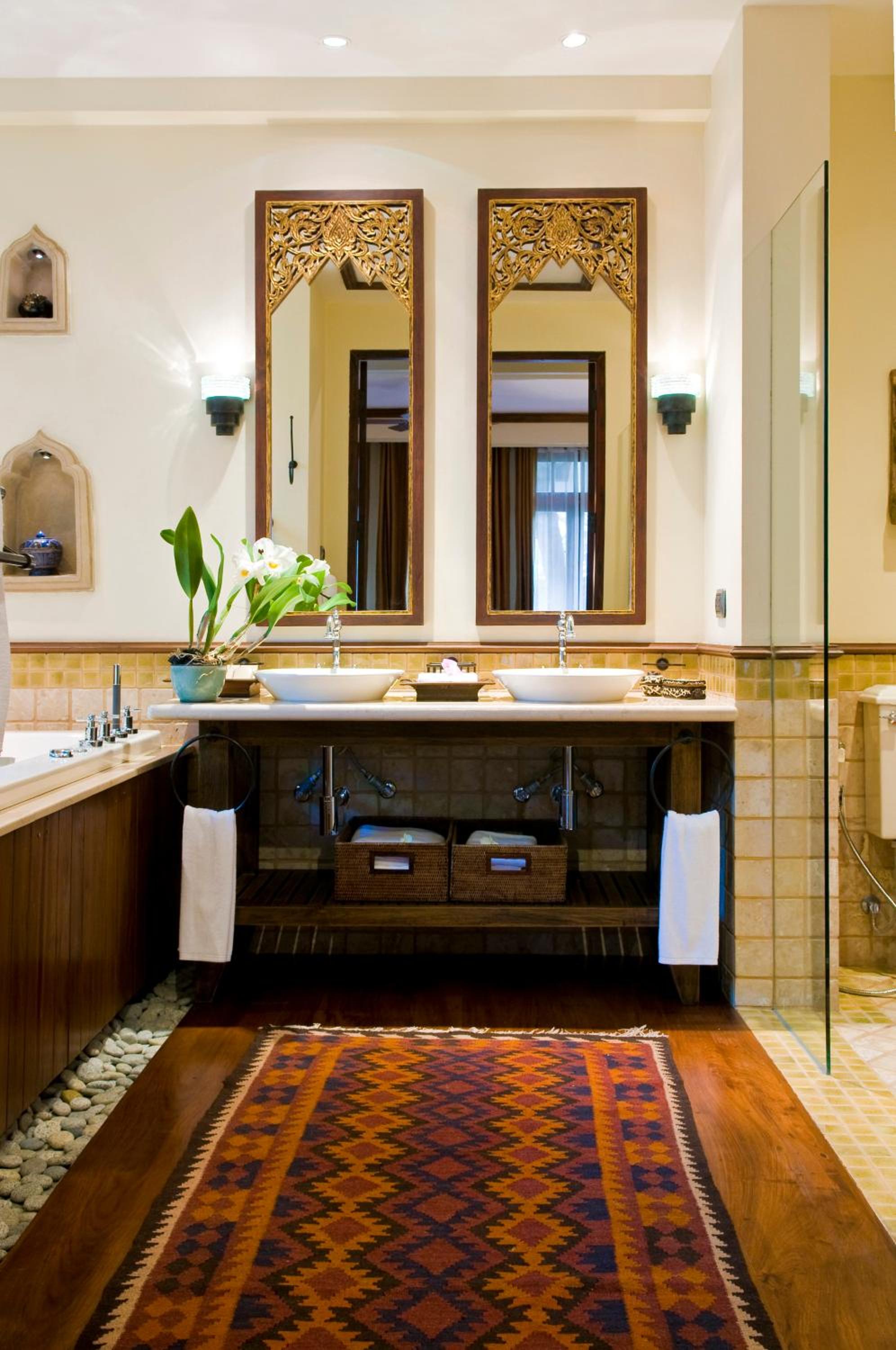 Ariyasom Villa