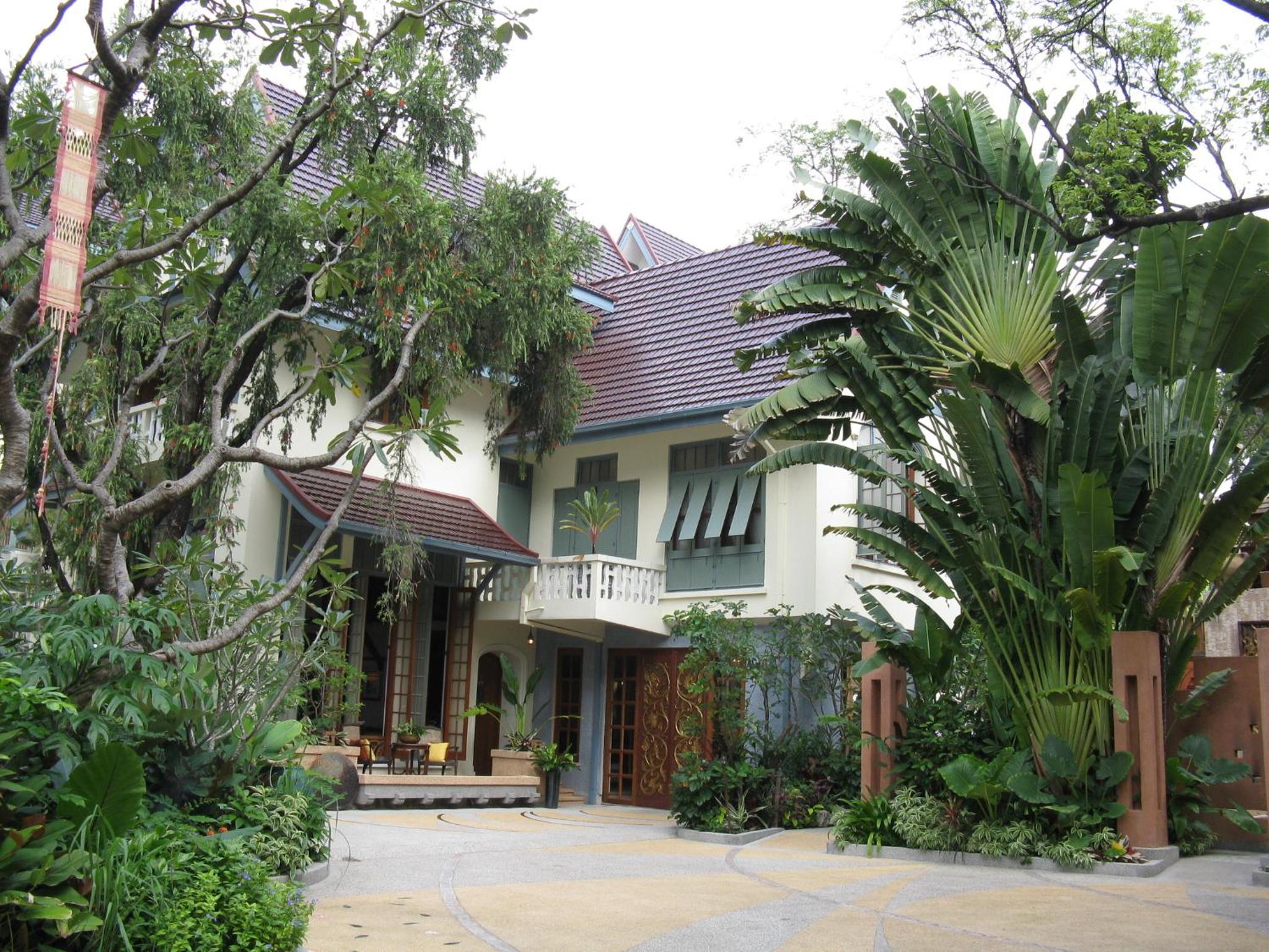 Ariyasom Villa