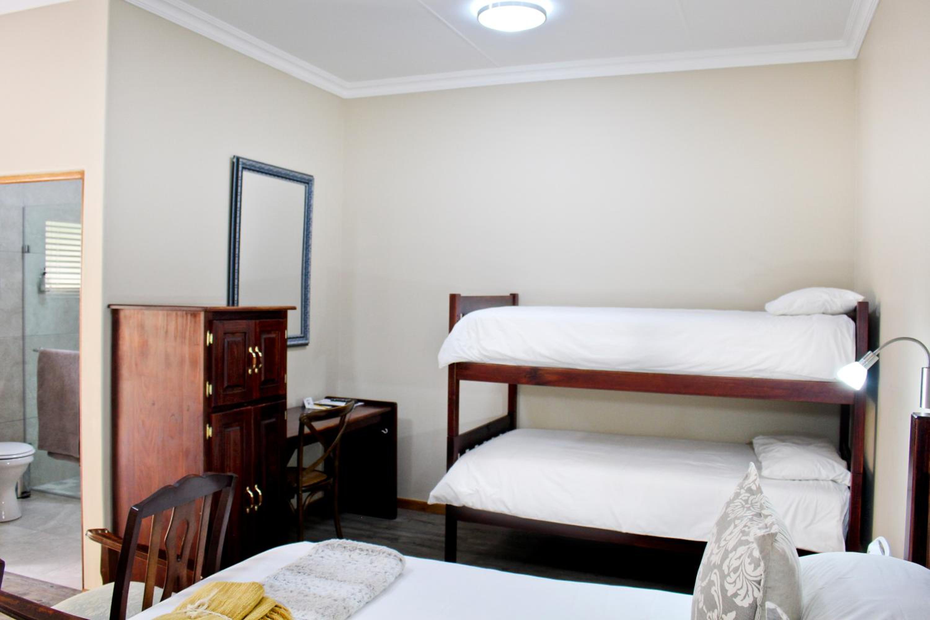 17 on Bird Guest House
