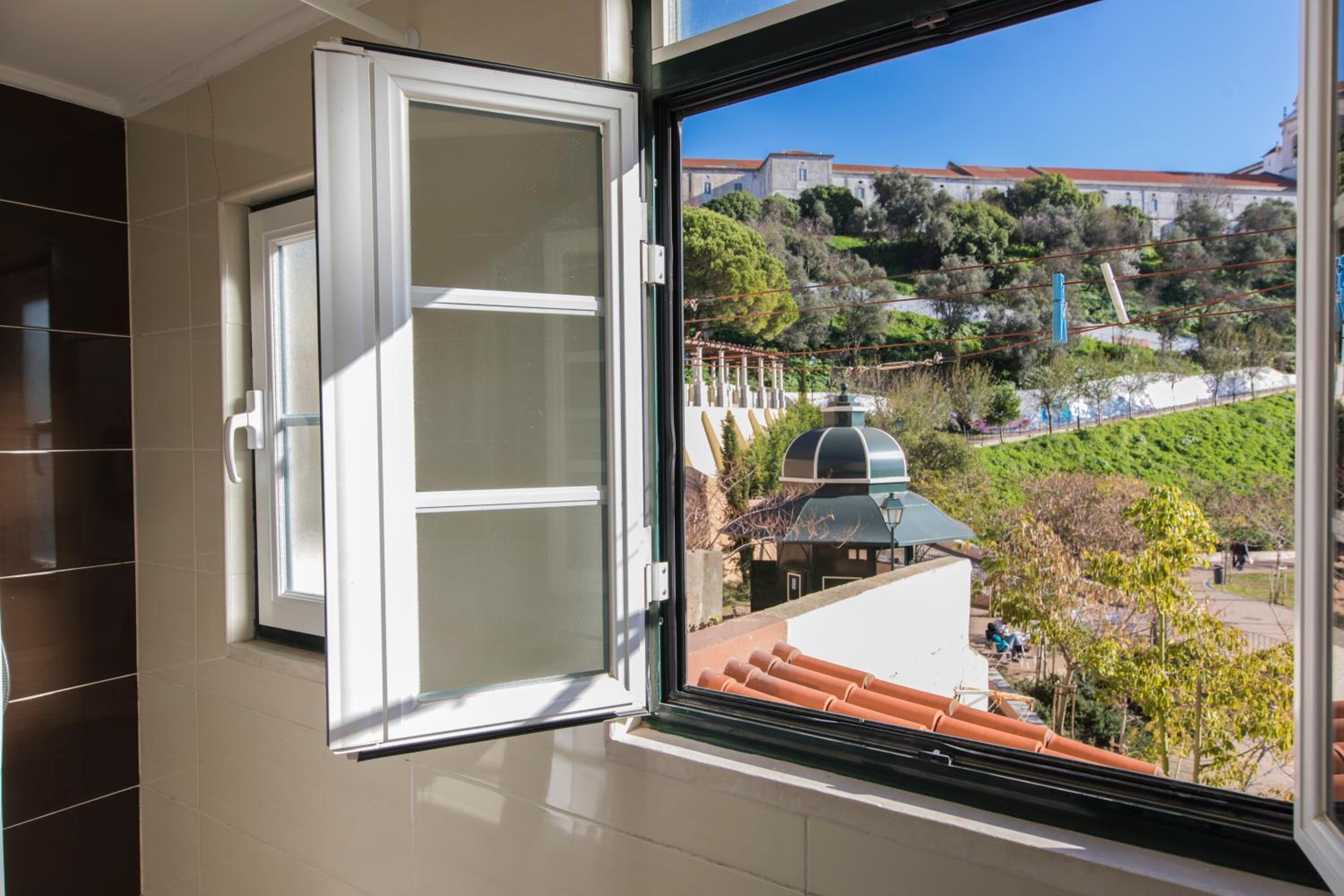 Lisbon Vacations - A Pearl in Grace Land - Property Image 10