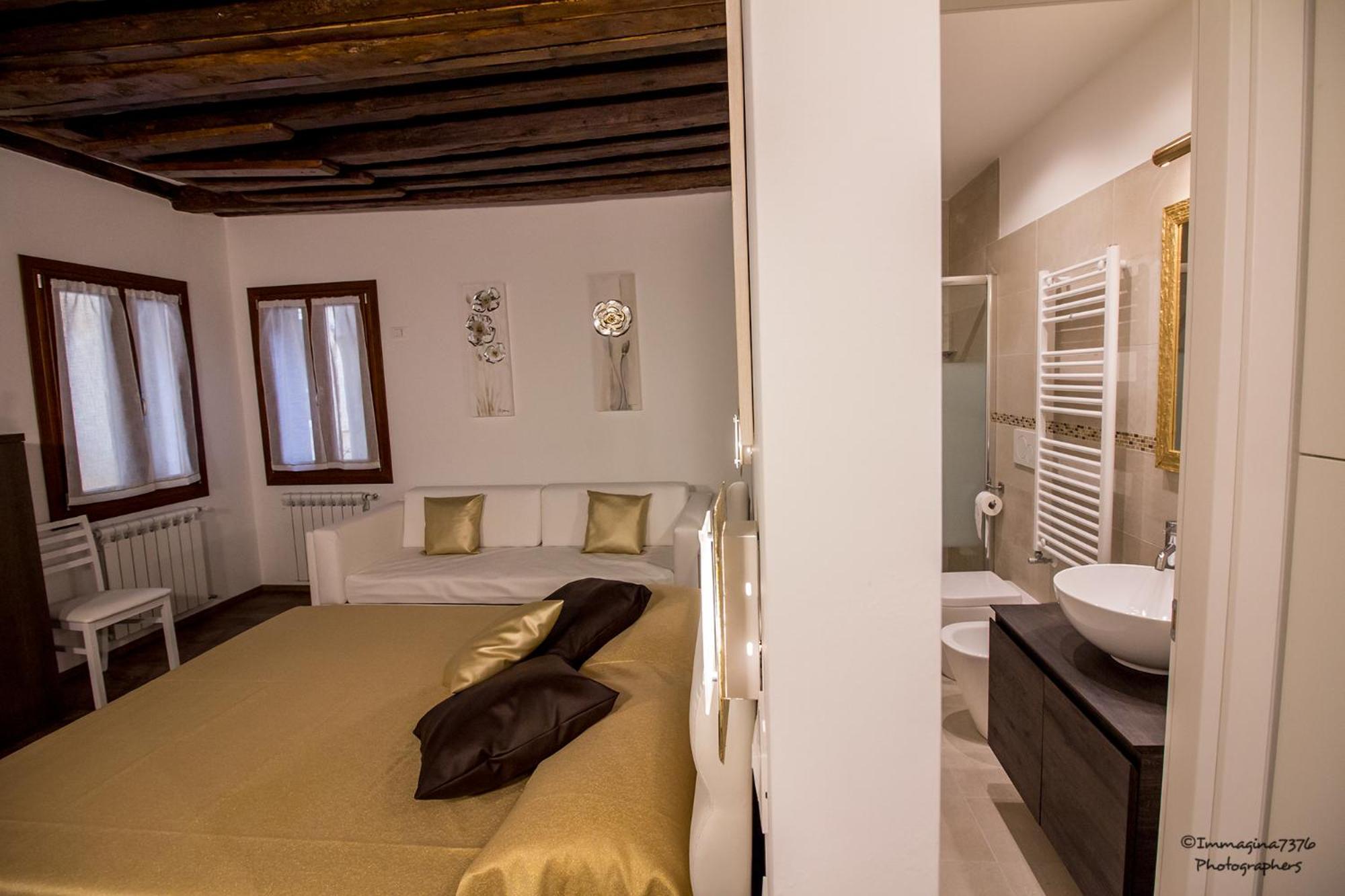 Golden Suite