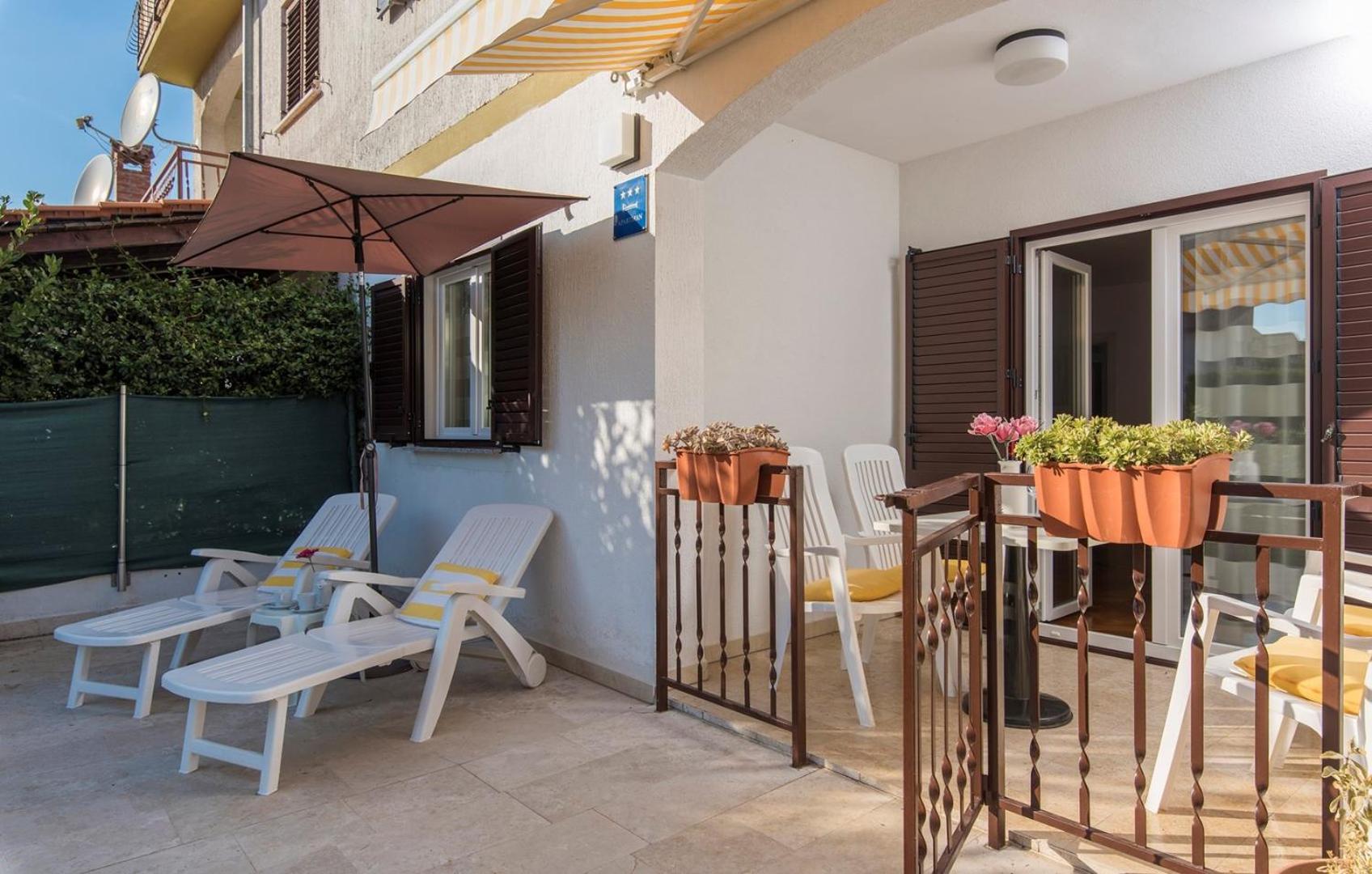 Apartment Matijevic en Poreč — balance & terrace