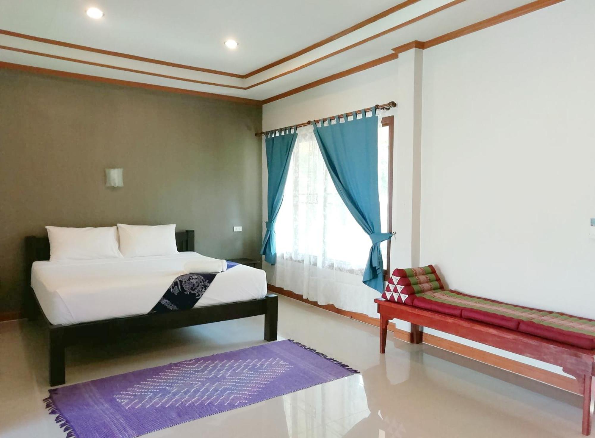 Lanta Wanida Resort