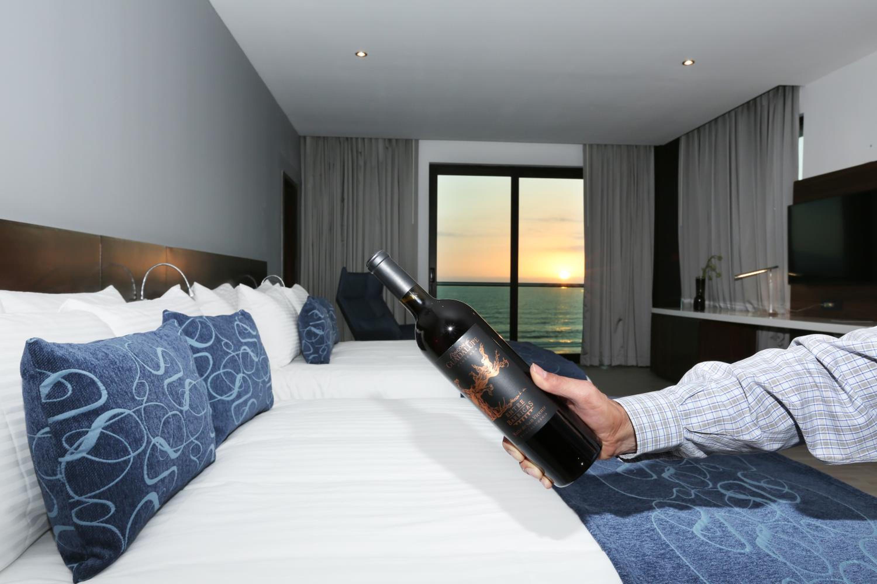 Ensenada Vacations - Hotel Marea Vista - Property Image 5