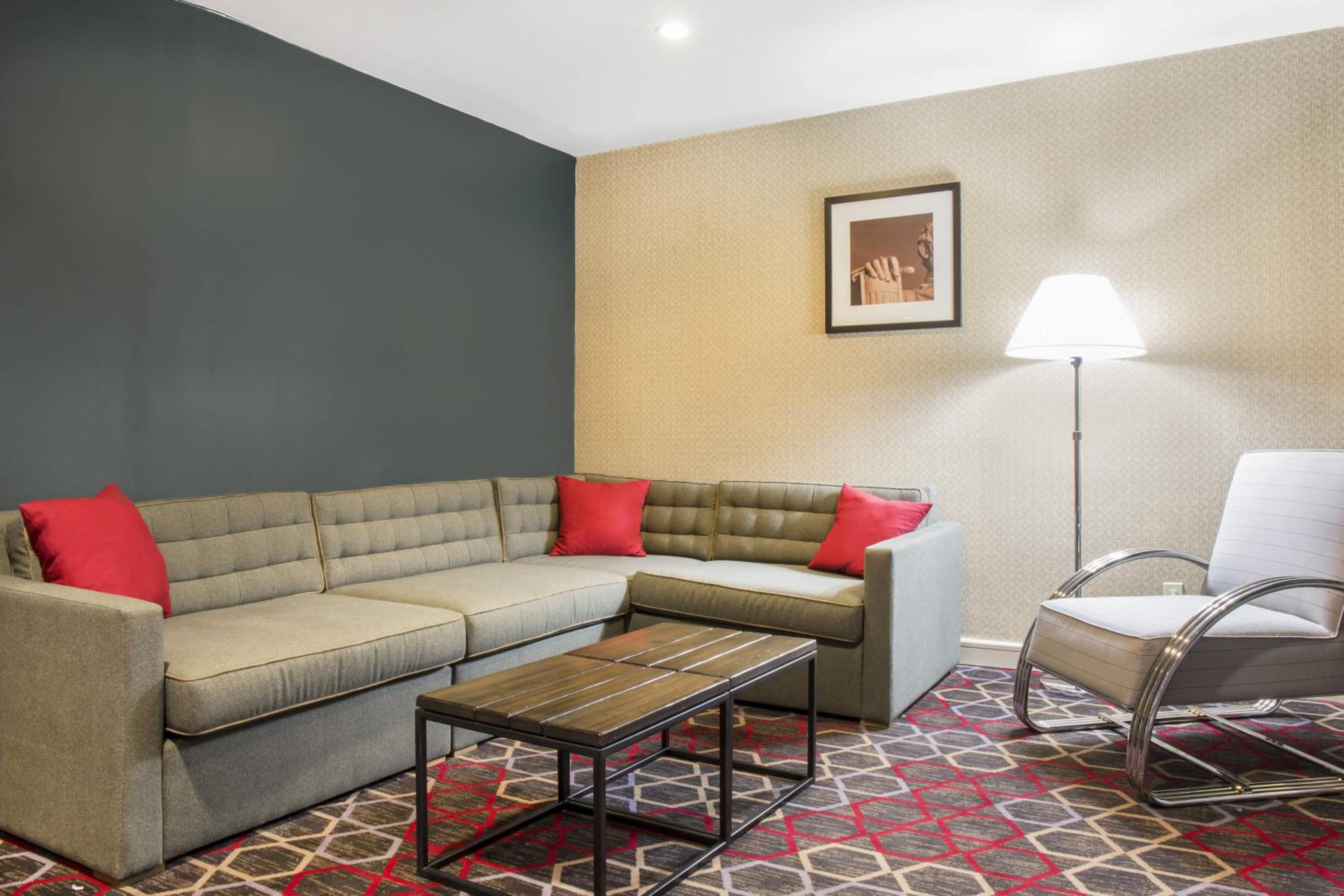 Lexington Vacations - Quality Inn Lexington -Horse Park - Property Image 19