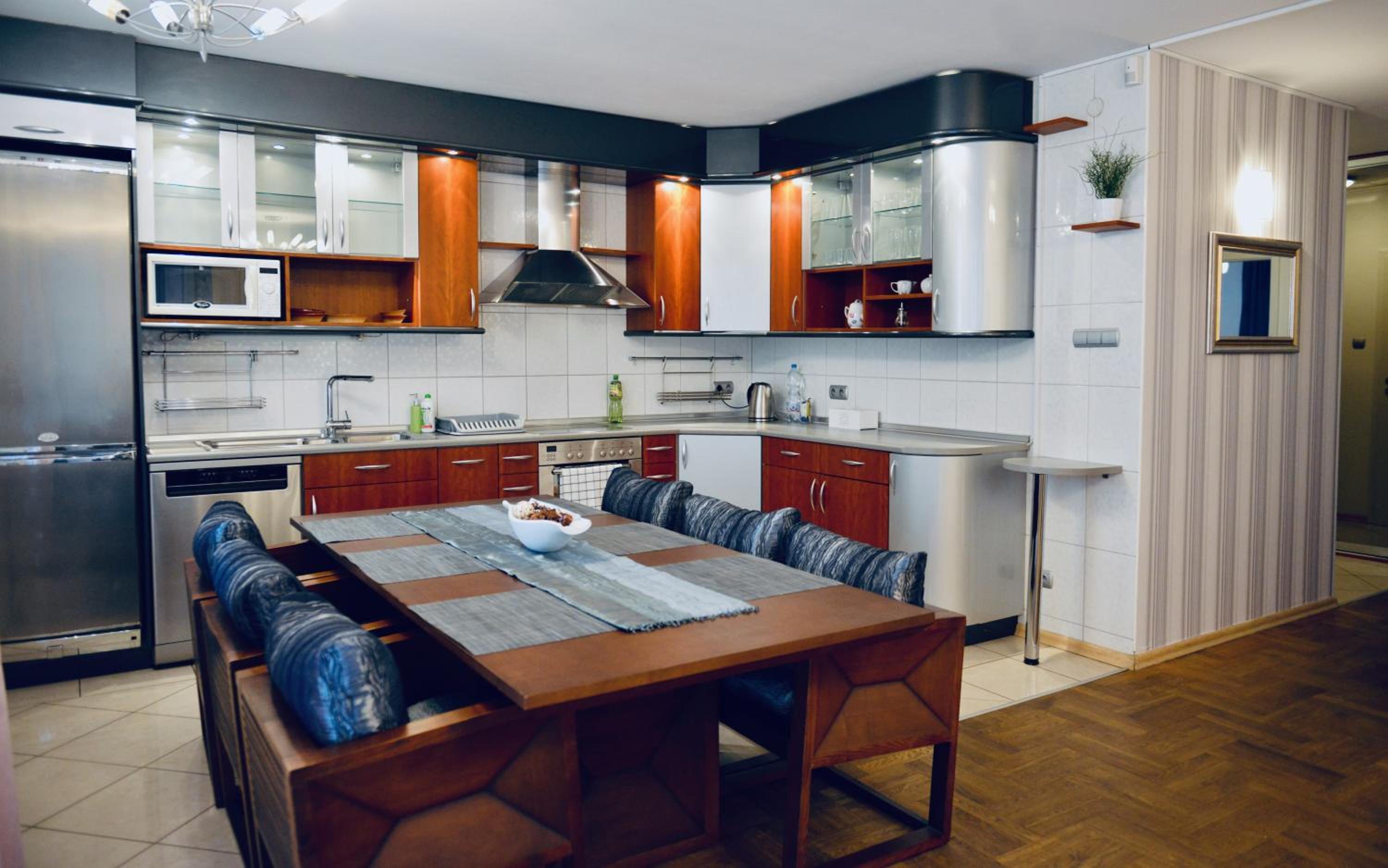 JessApart– Babka Tower Apartment