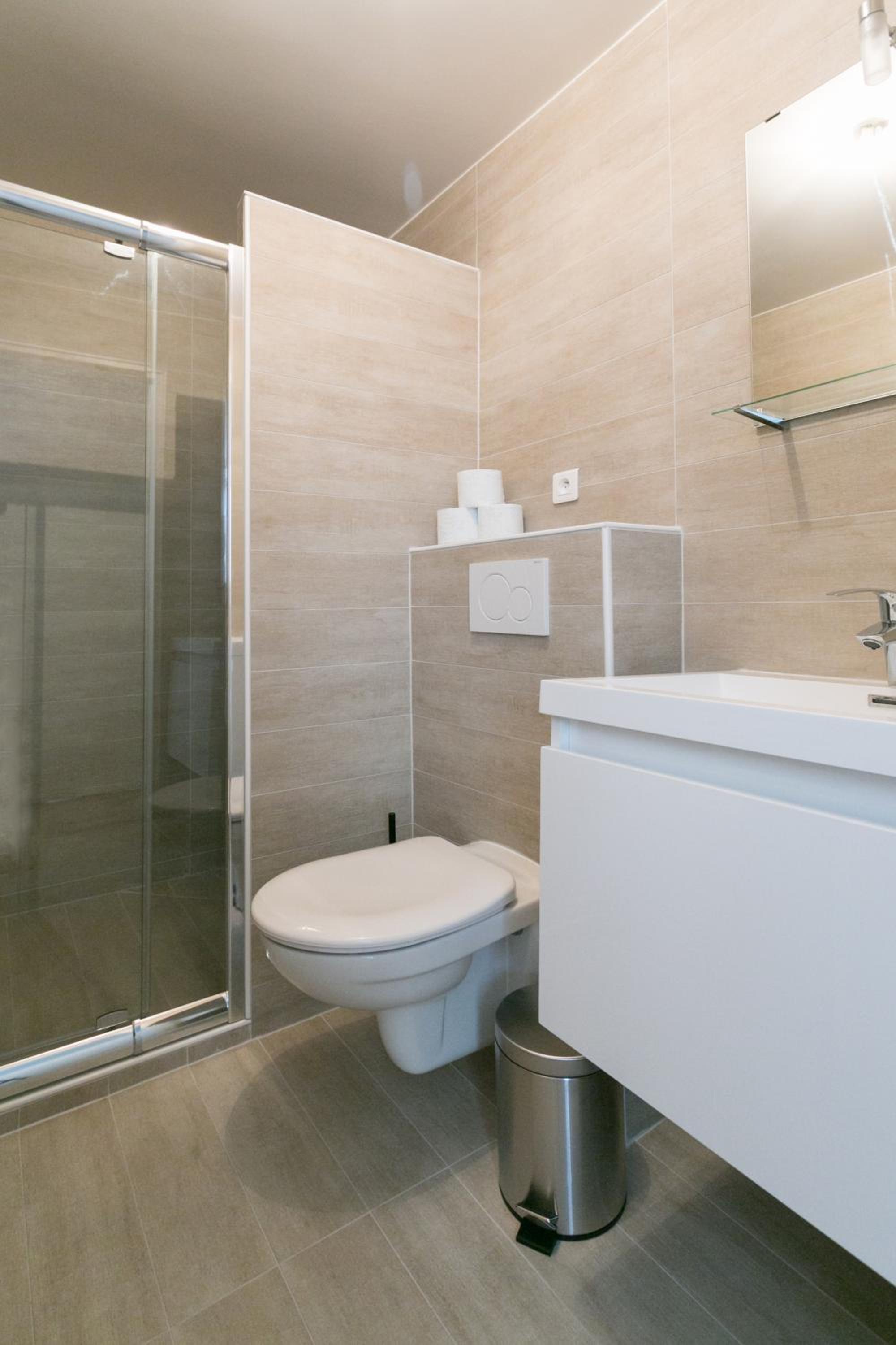 Lafayette Private Apartment