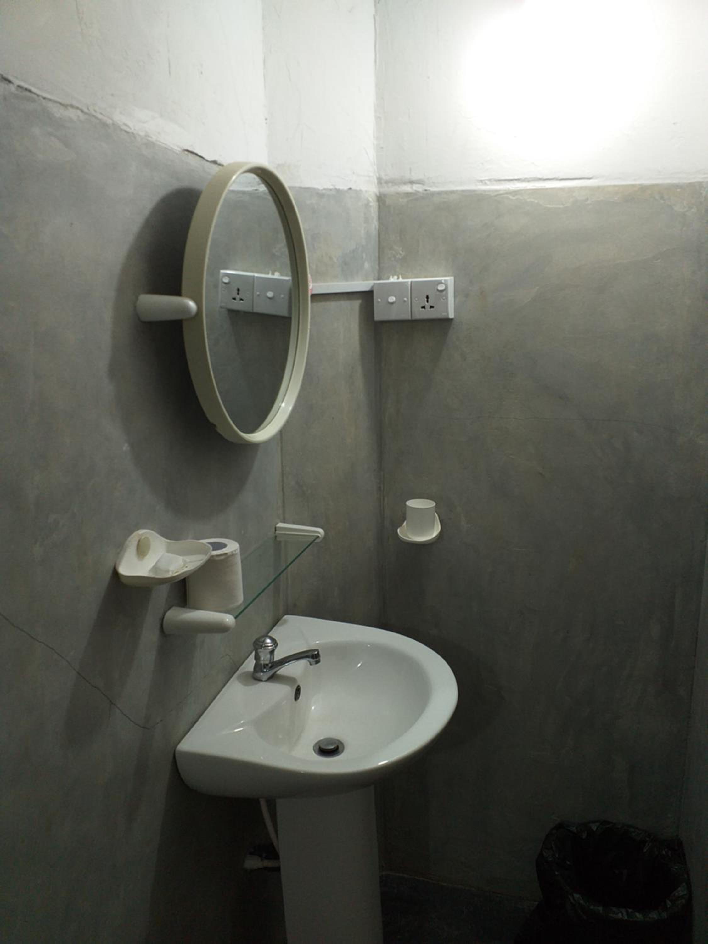 Photo 20