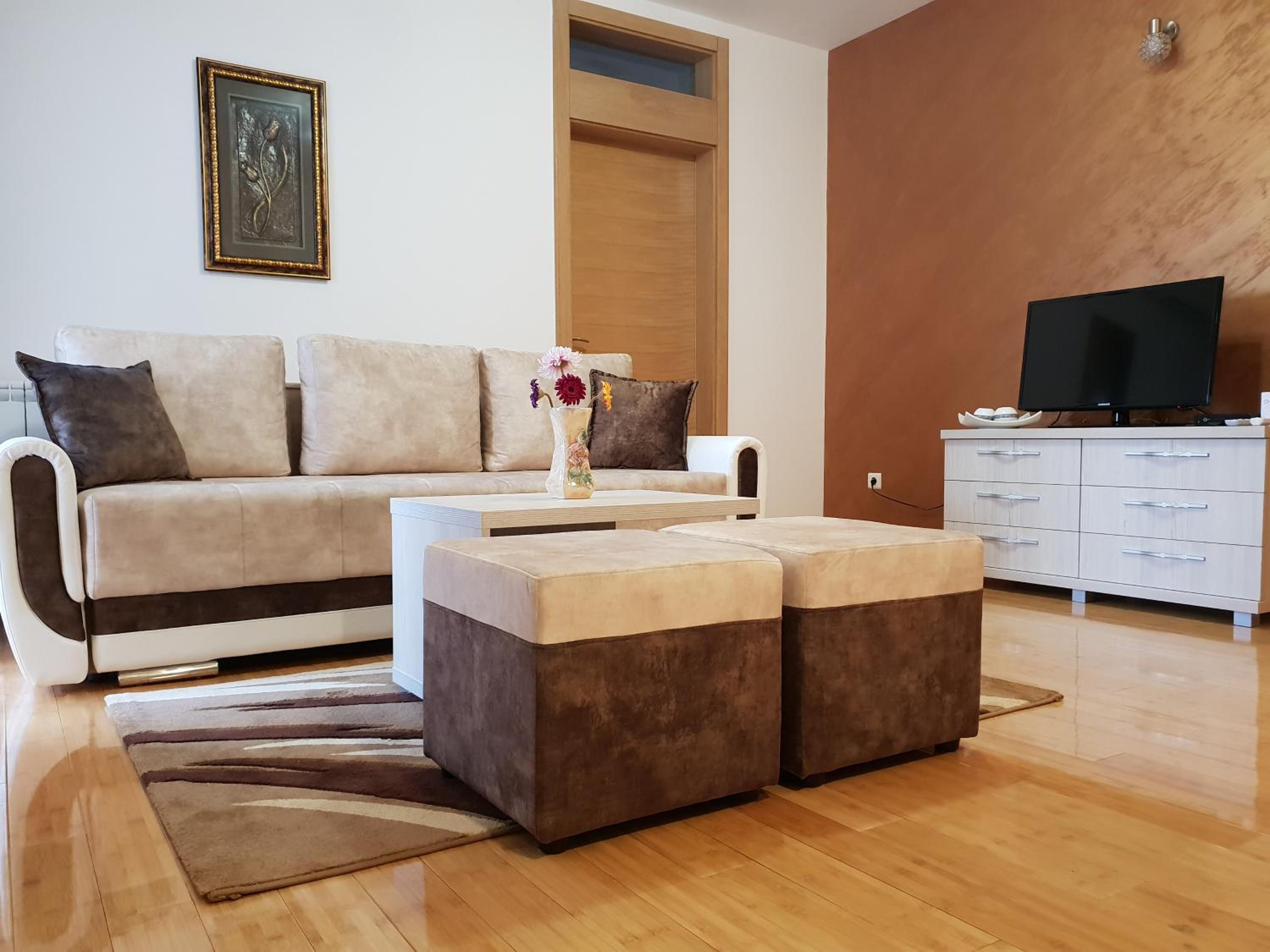 Apartman KEJ free parking