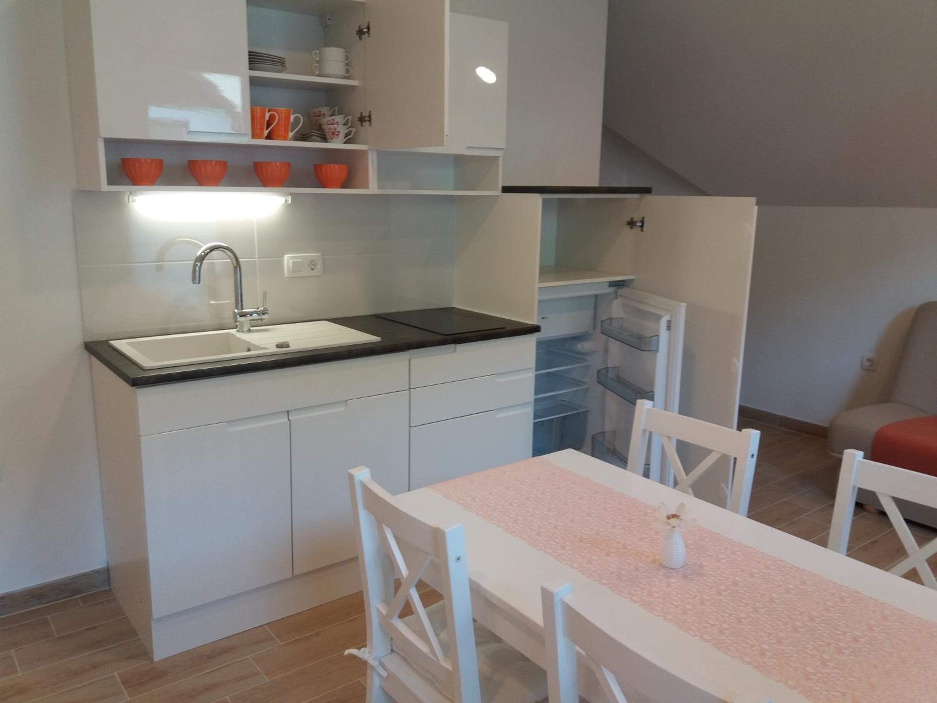 APARTMA BREMEC-STUDIO view 3