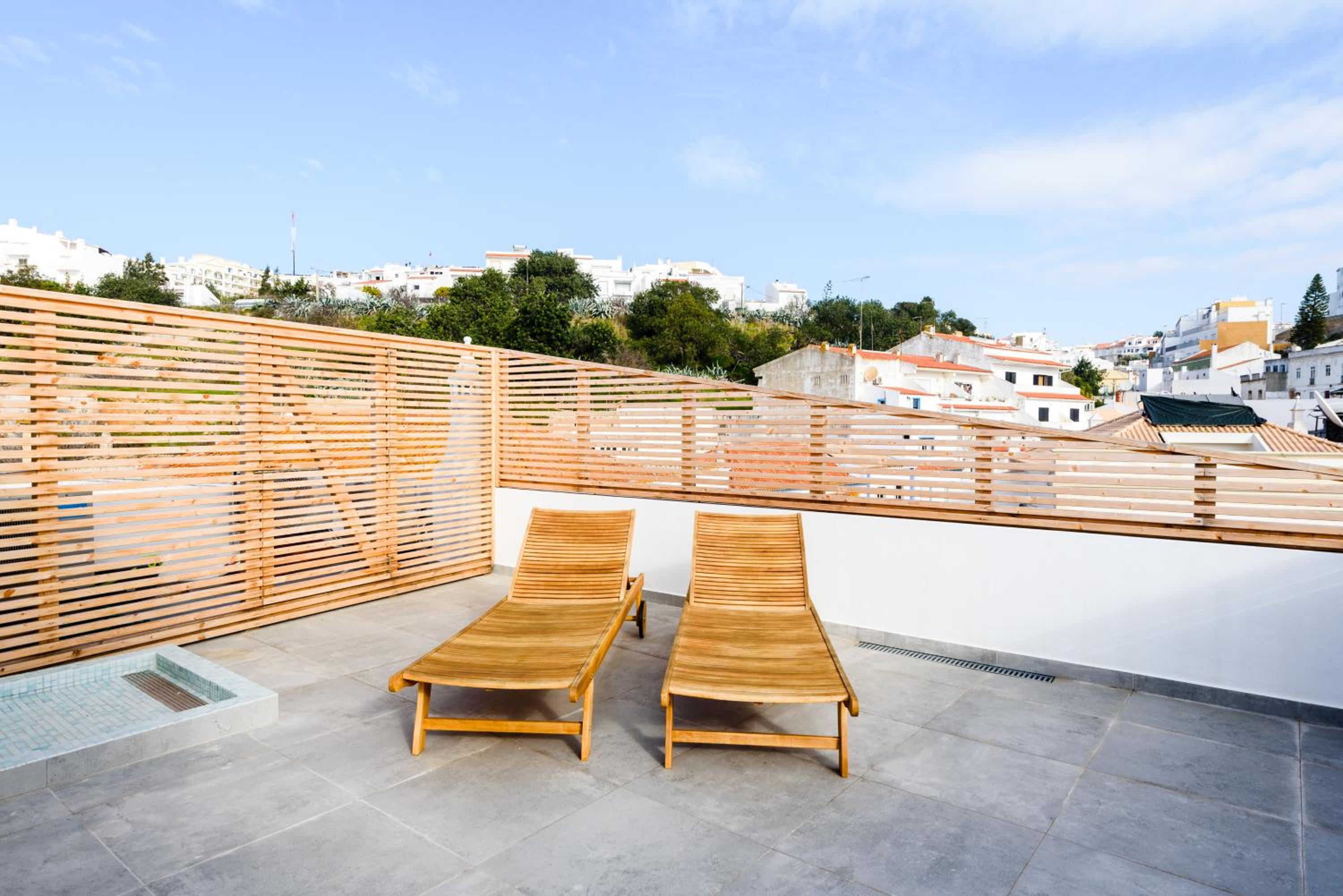 Casas Barulho Penthouse Old Town view 5