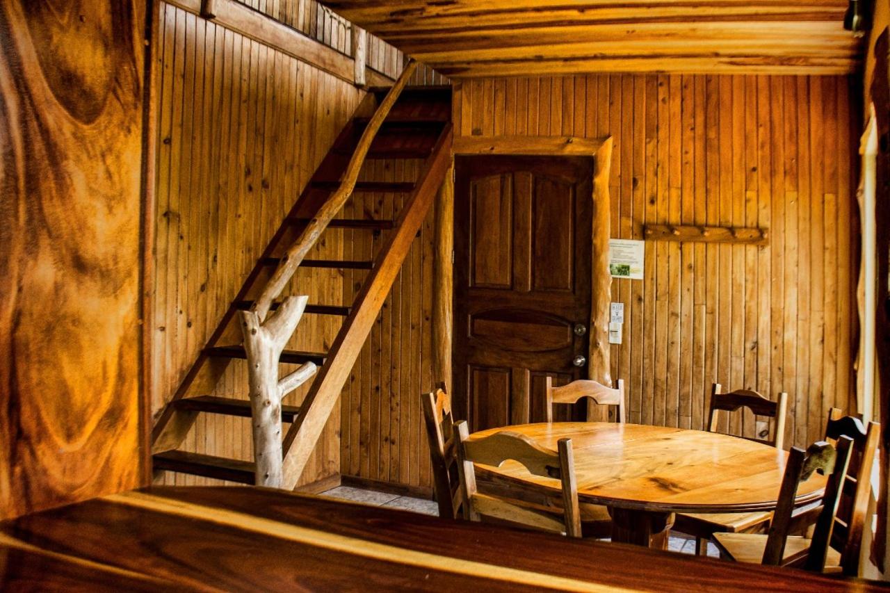 Cabinas Capulin & Farm