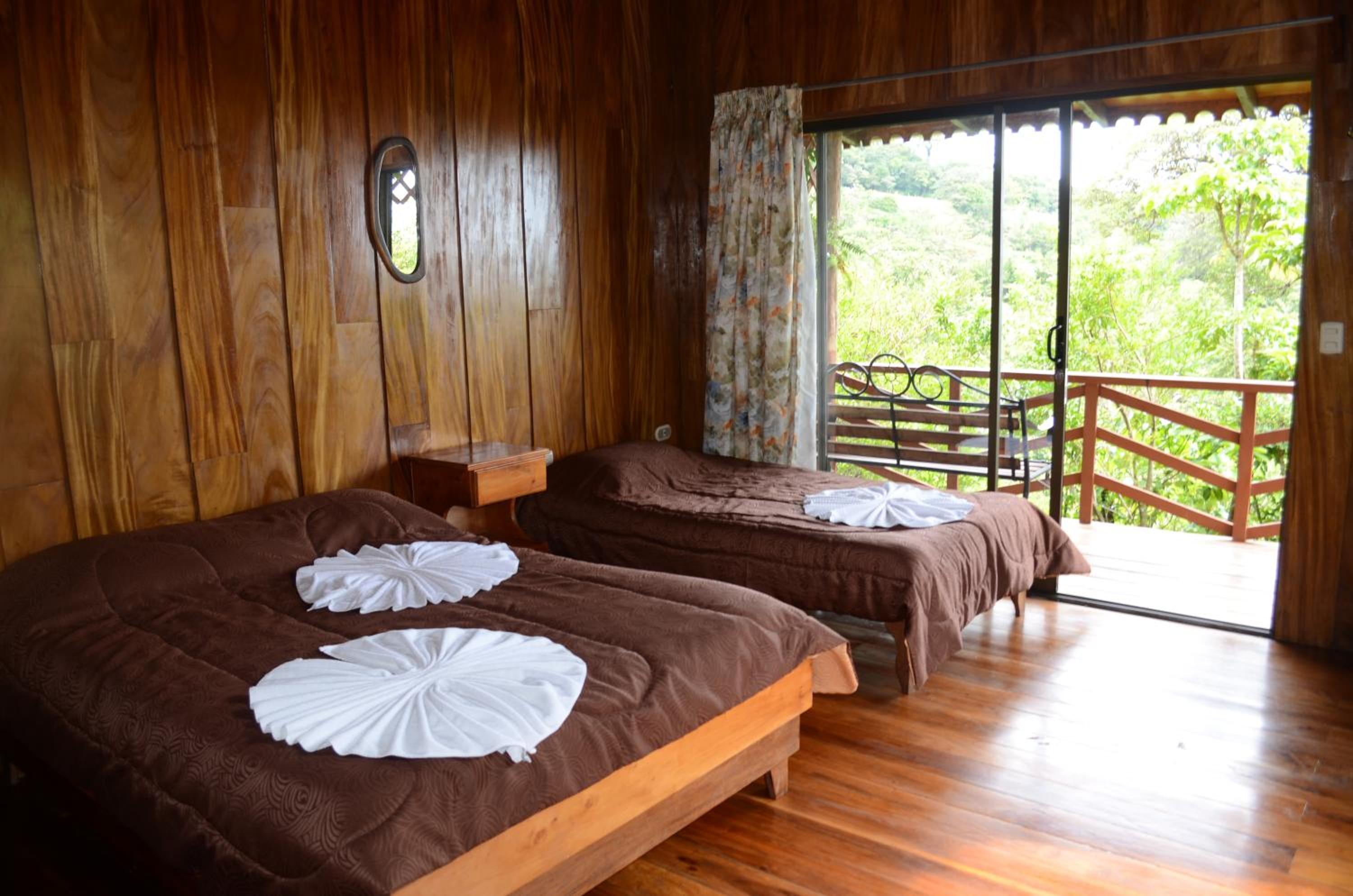 Cabinas Capulin & Farm