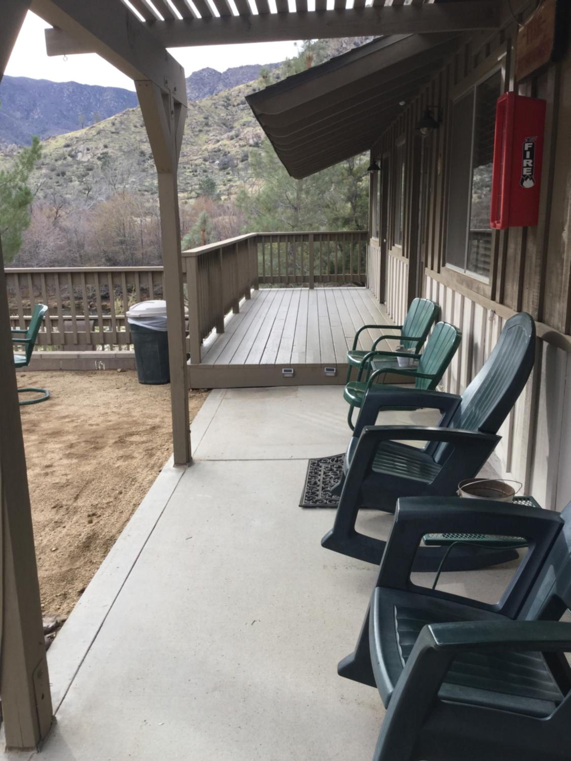 Sequoia Lodge