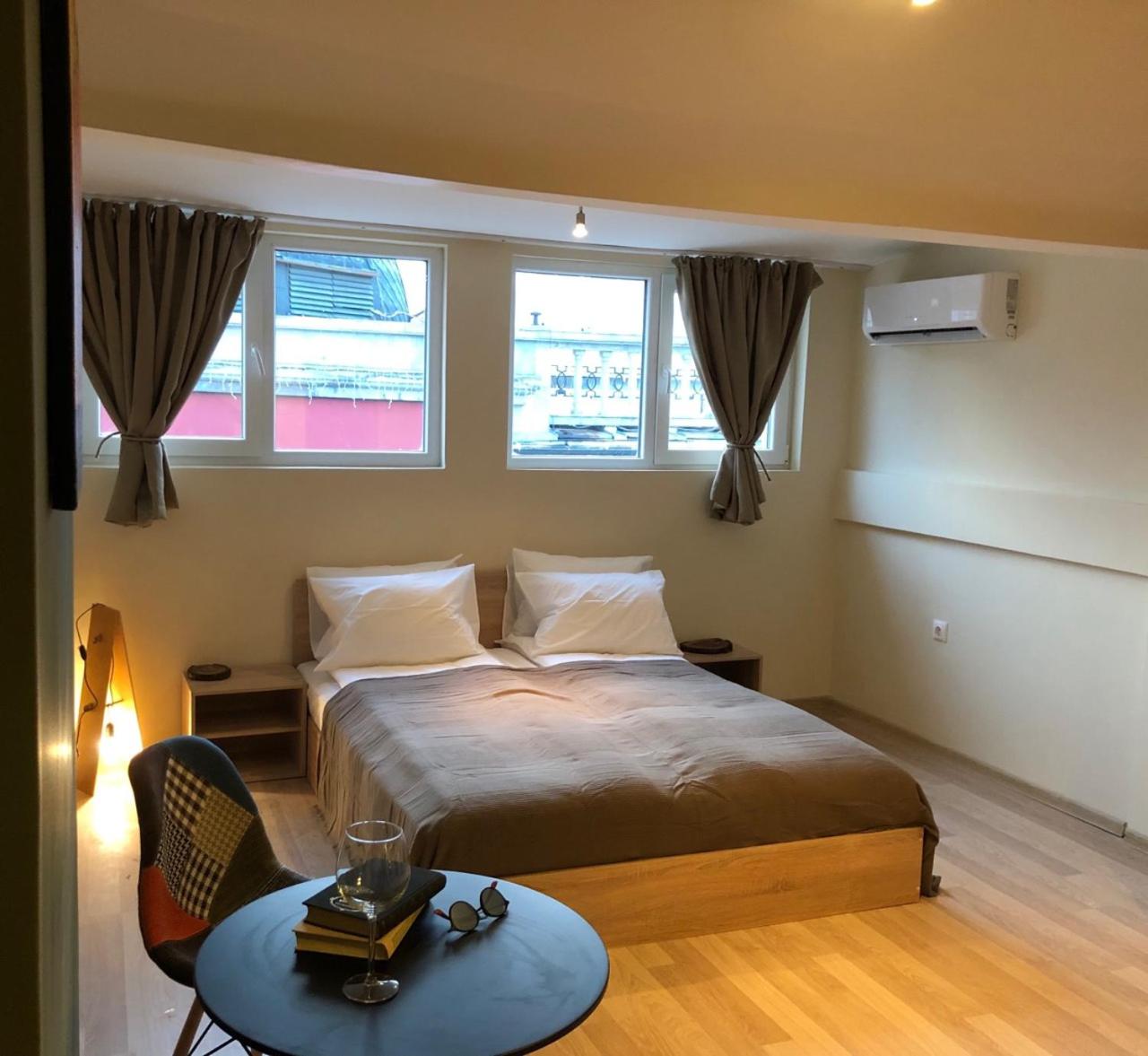 SKYLER GUEST HOUSE
