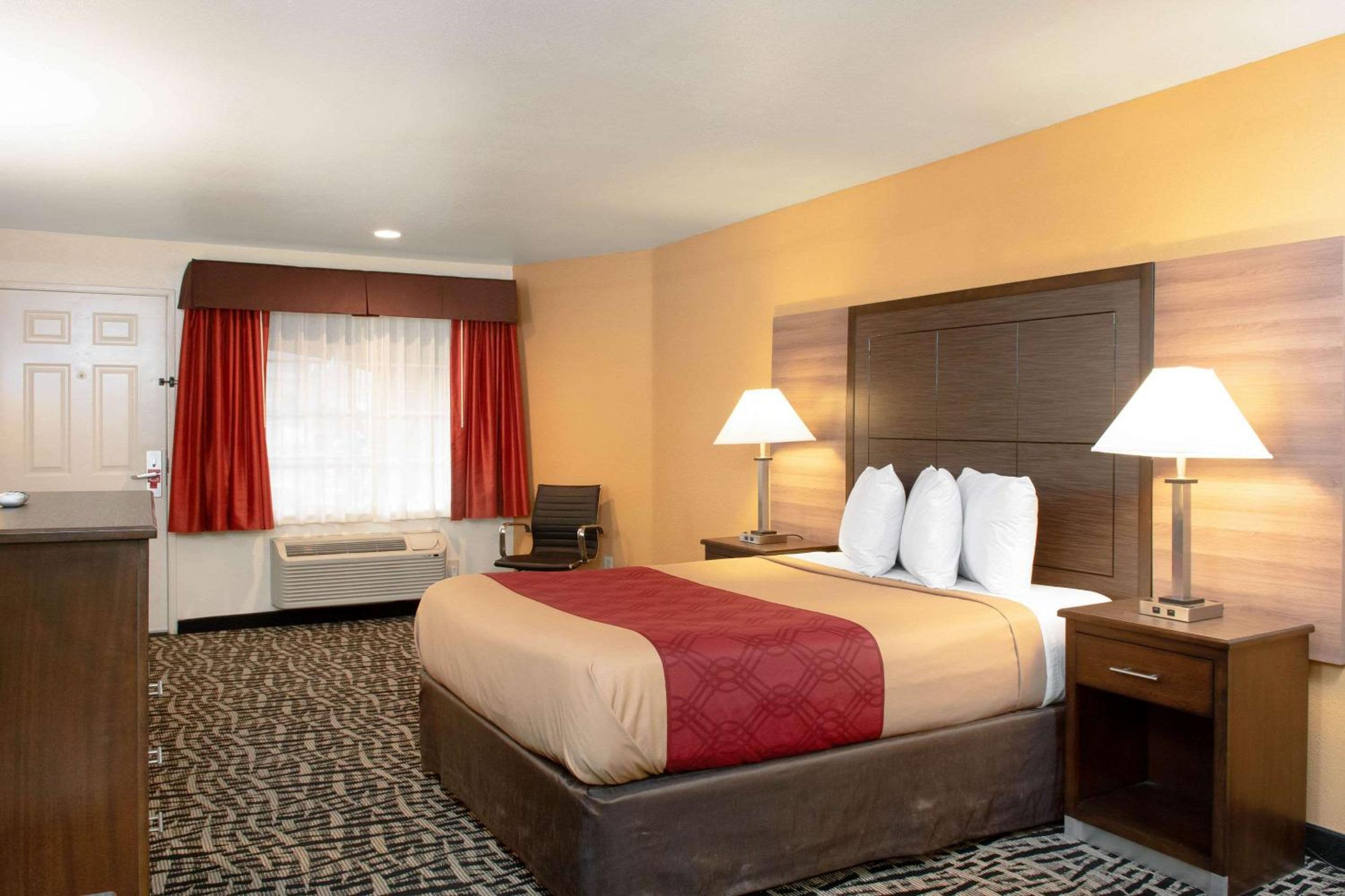 Executive Inn westley,CA - Property Image 11