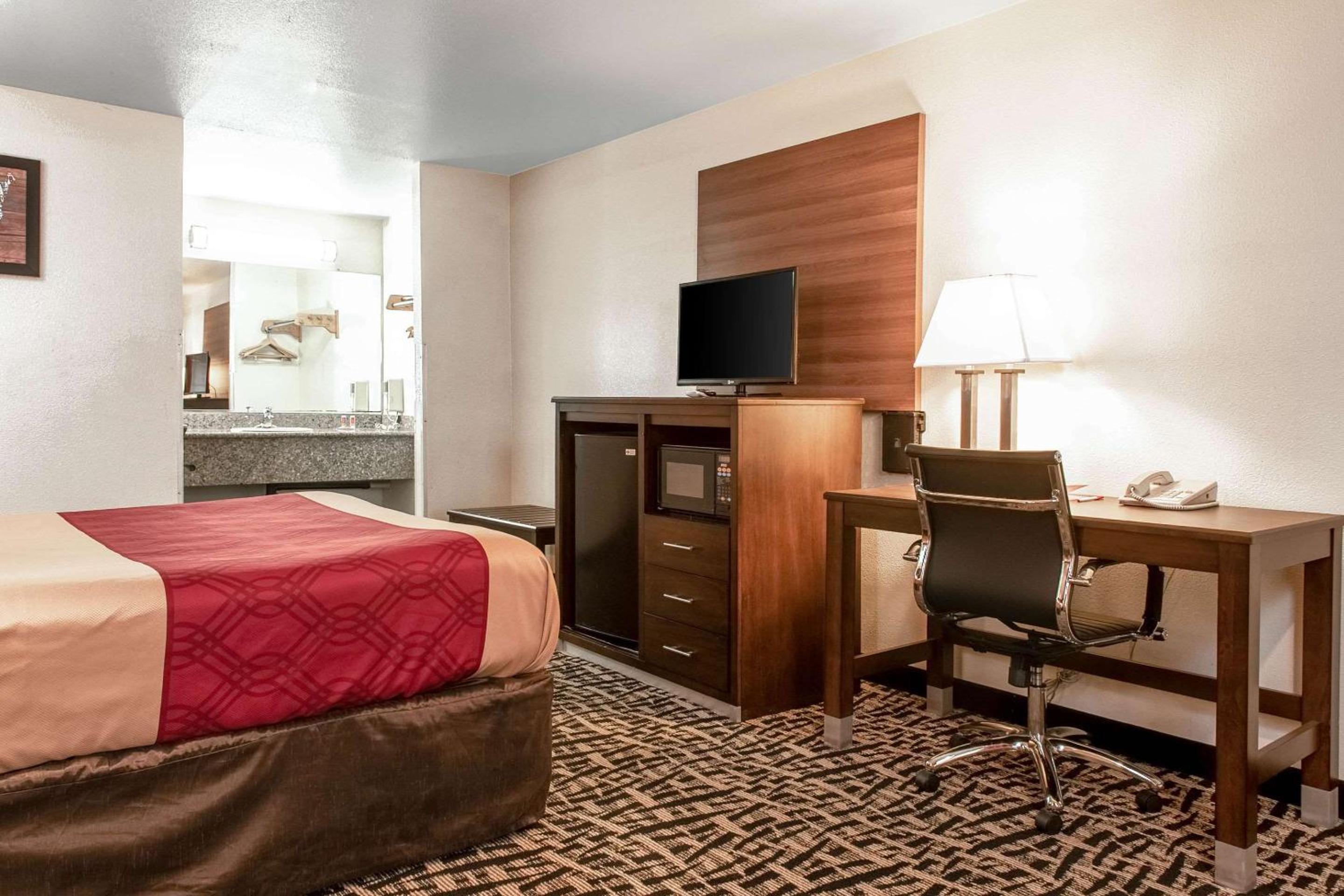 Executive Inn westley,CA - Property Image 4