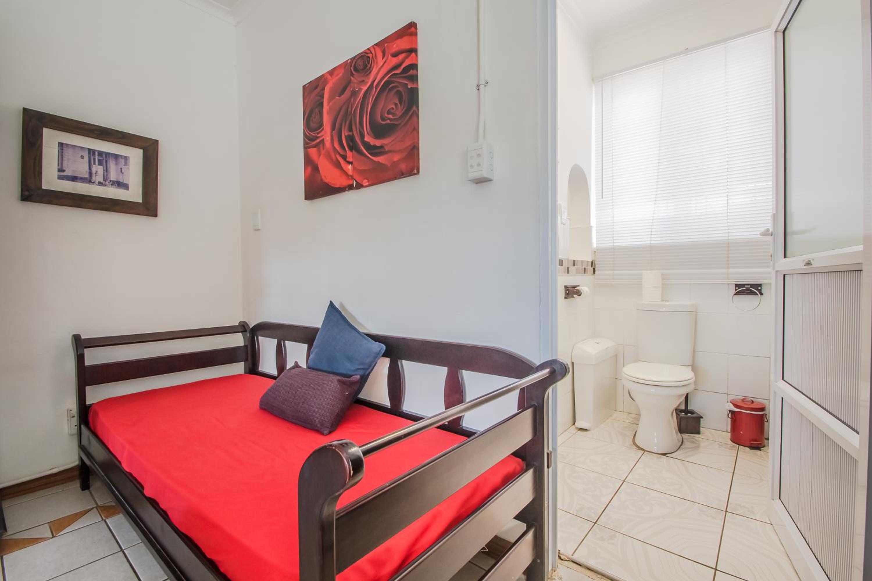 HoneyPot Guest house