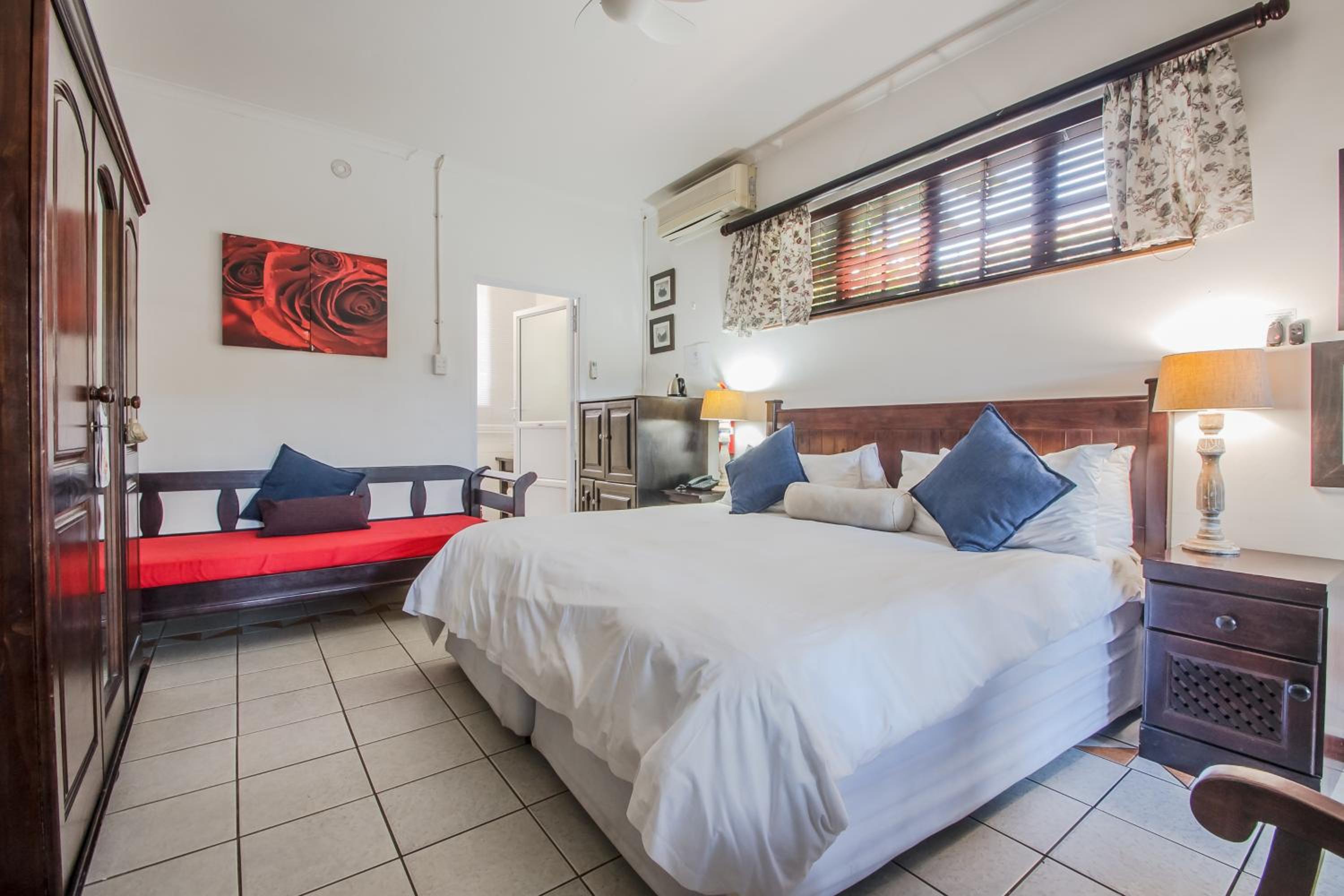 HoneyPot Guest house