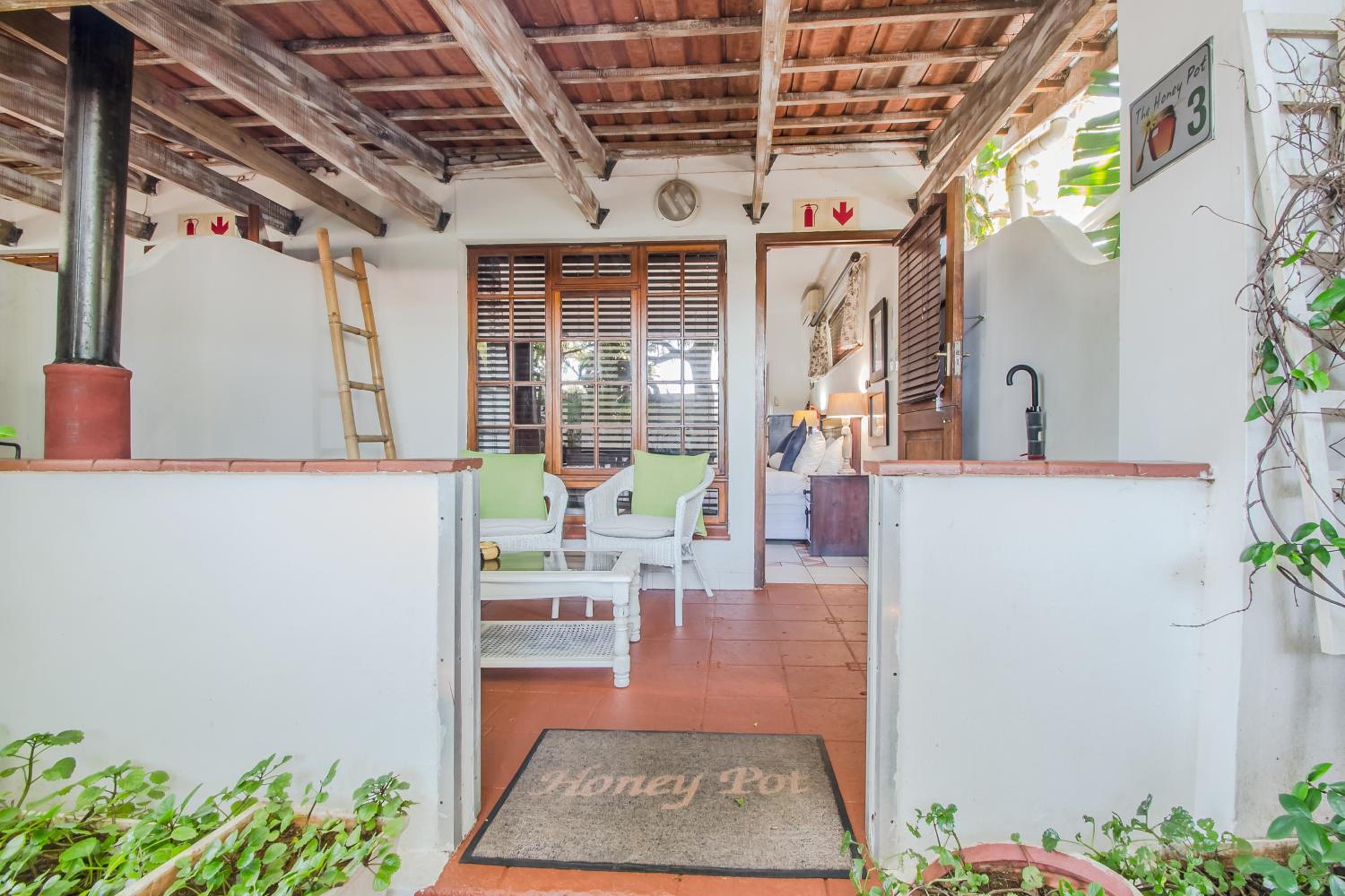HoneyPot Guest house